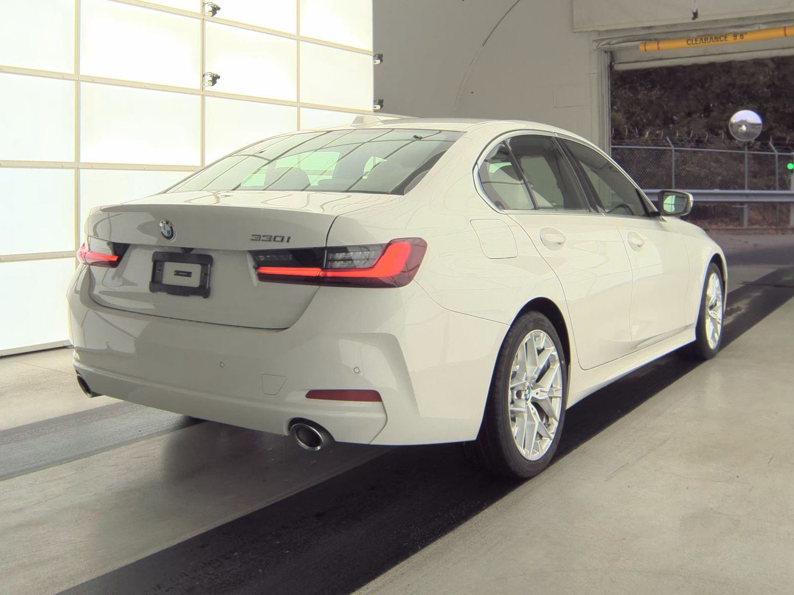 2025 BMW 3 Series 330i RWD