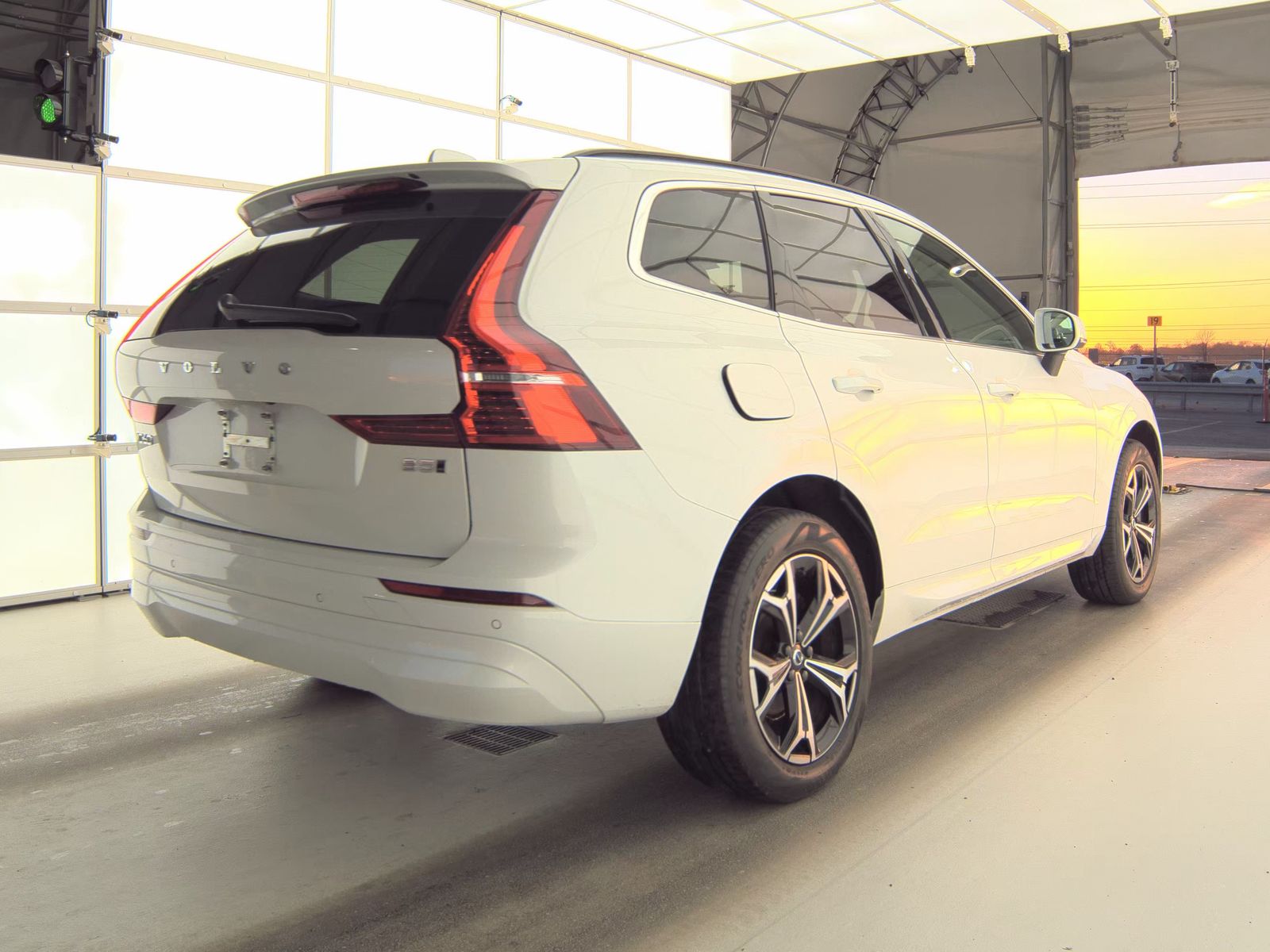 2022 Volvo XC60 B5 Momentum AWD