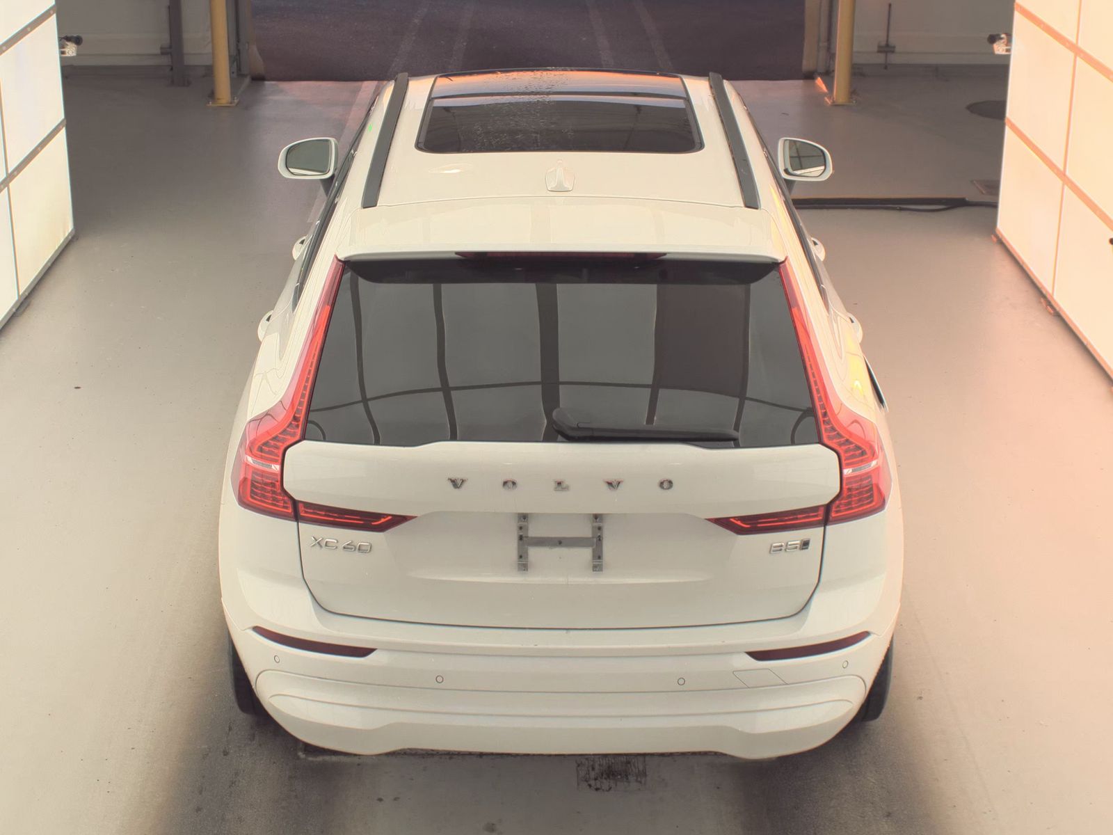 2022 Volvo XC60 B5 Momentum AWD