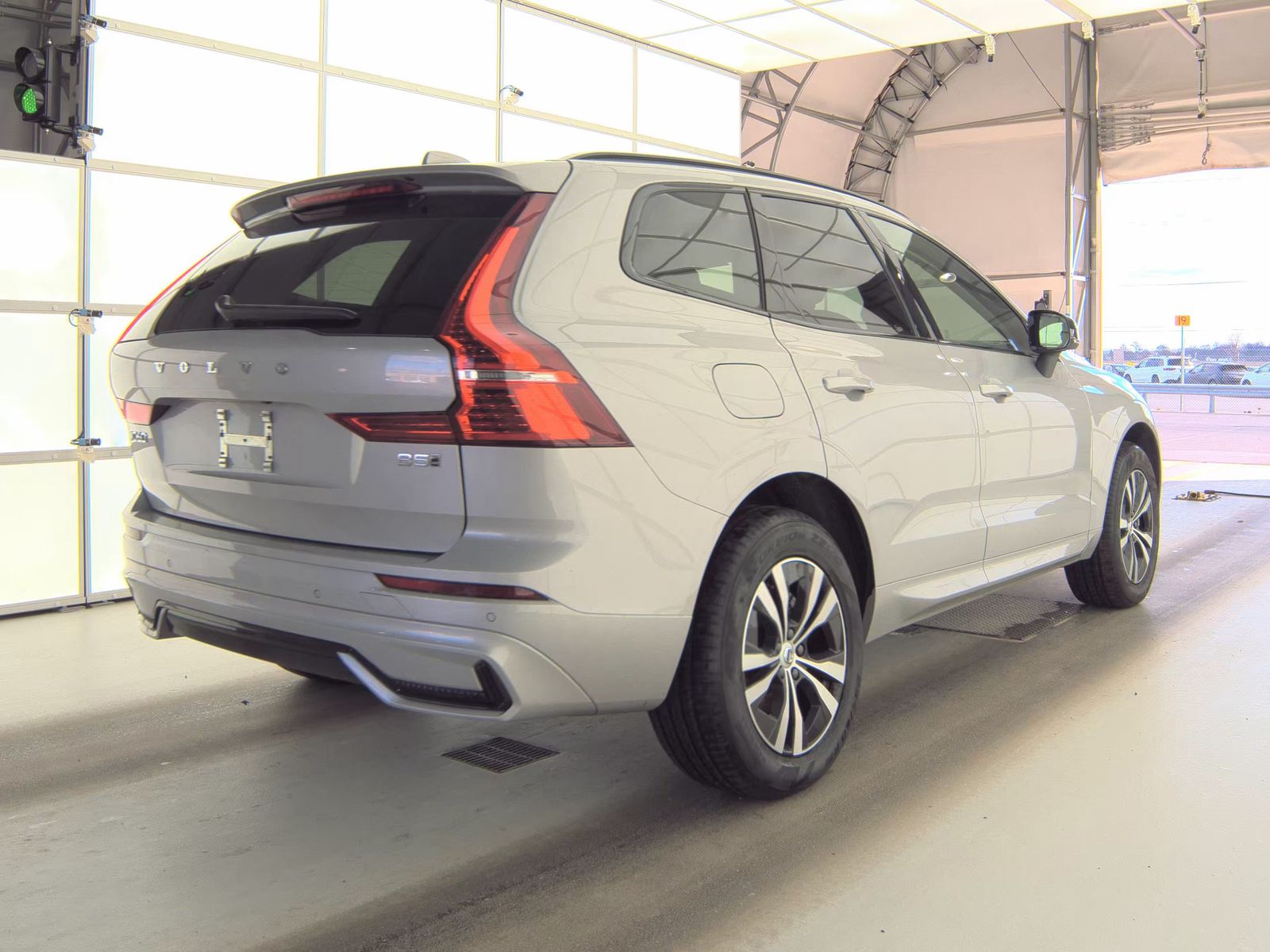 2025 Volvo XC60 B5 Core AWD