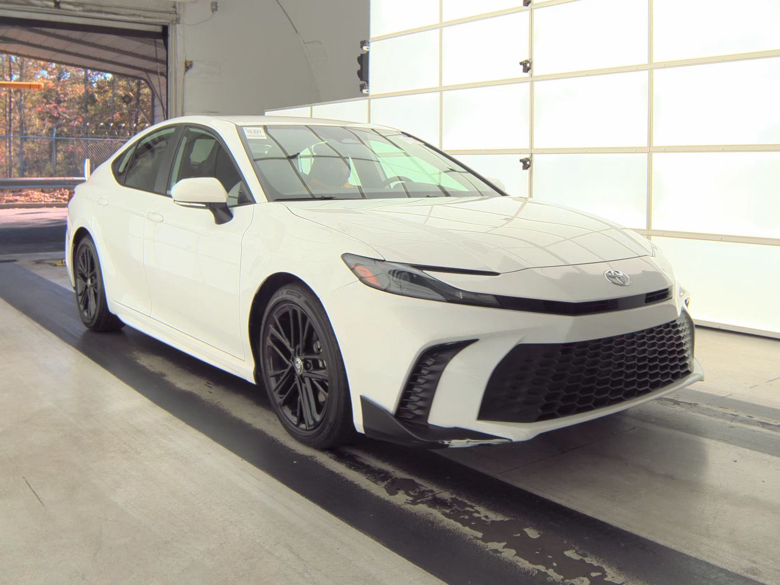 2025 Toyota Camry SE FWD