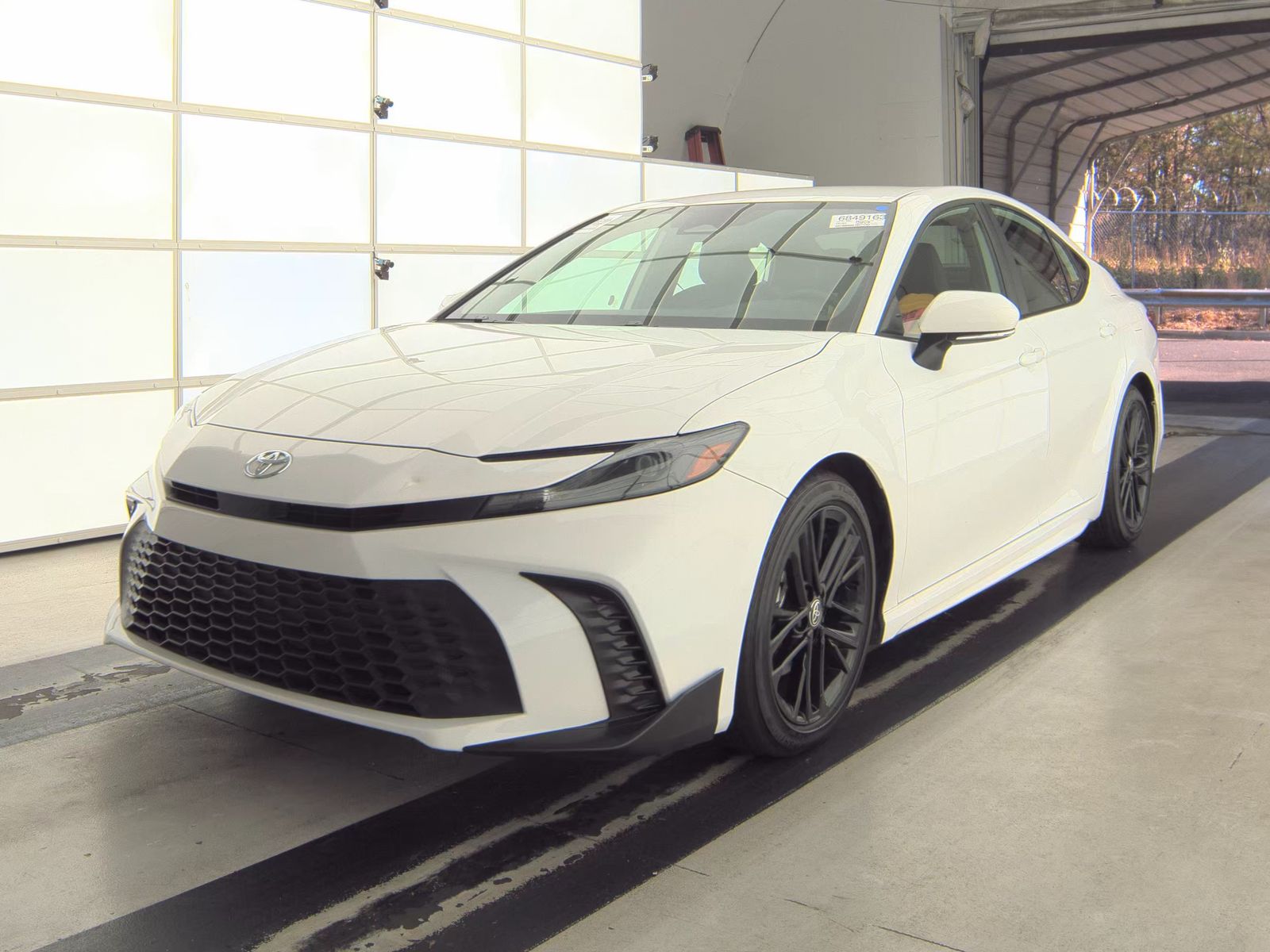 2025 Toyota Camry SE FWD