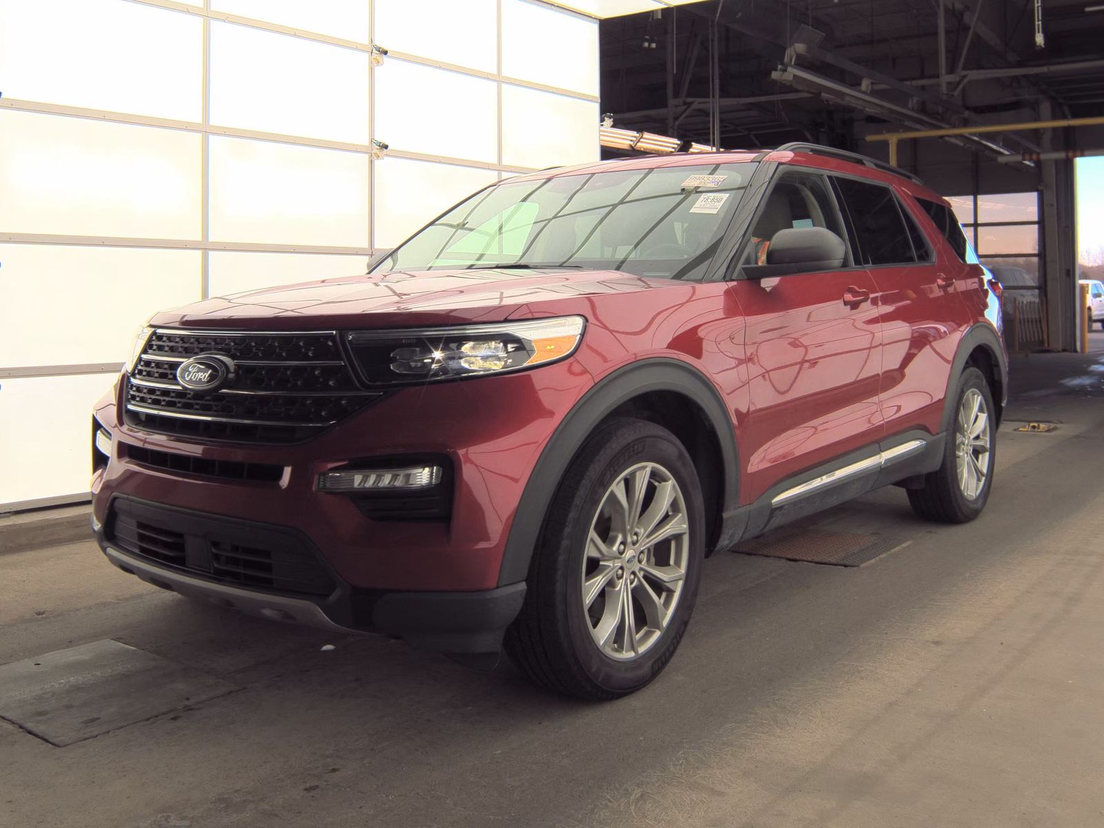 2023 Ford Explorer XLT AWD