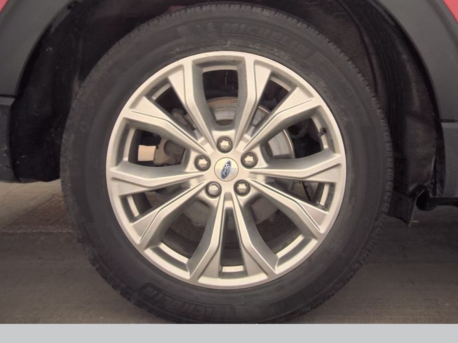 2023 Ford Explorer XLT AWD