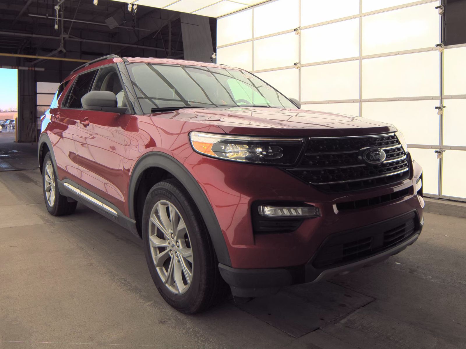2023 Ford Explorer XLT AWD