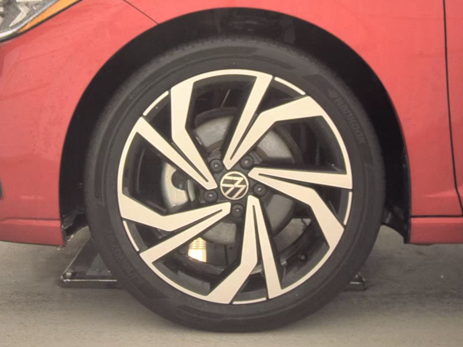 2025 Volkswagen Jetta 1.5T SEL FWD