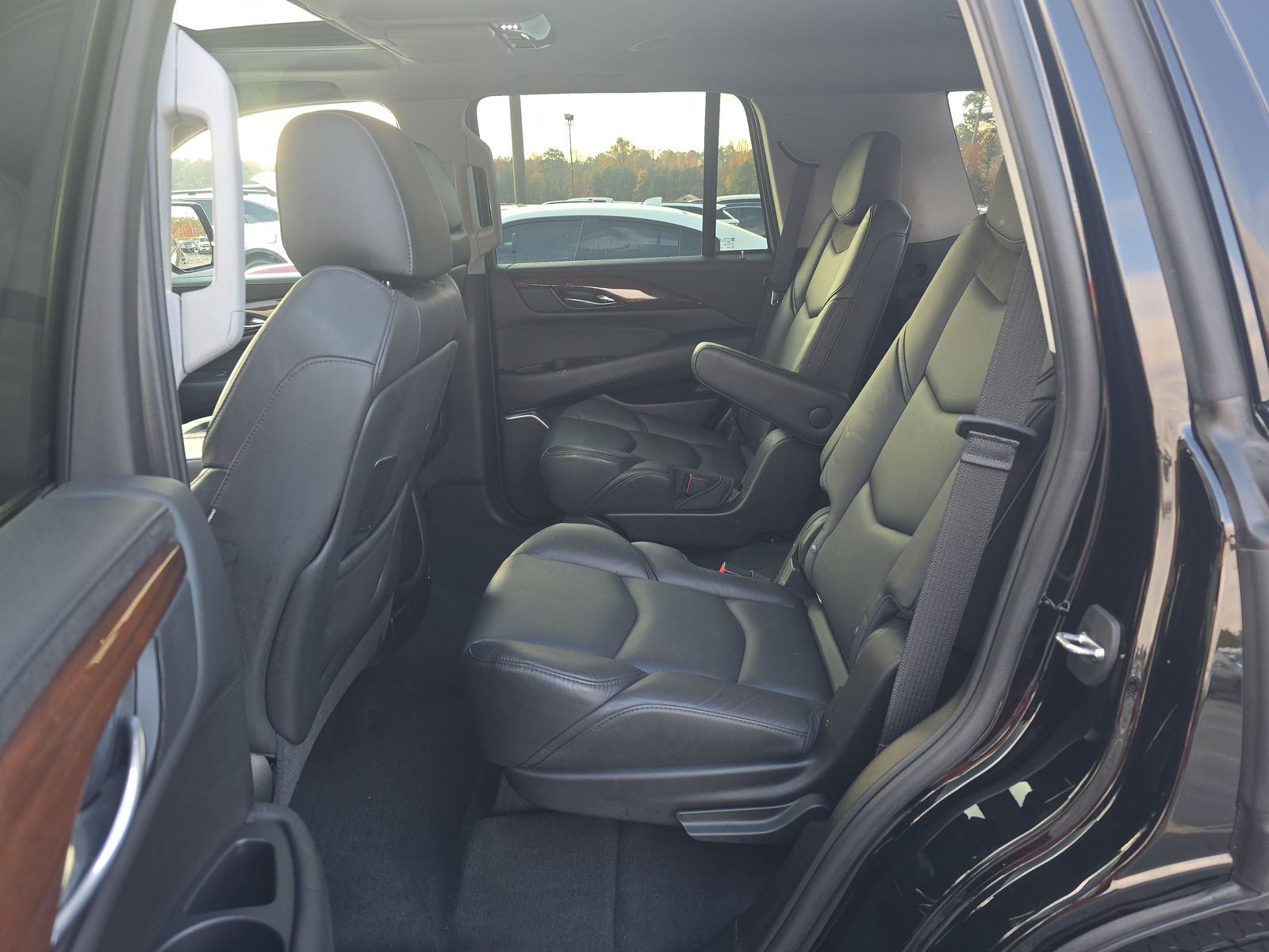 2020 Cadillac Escalade Premium Luxury RWD