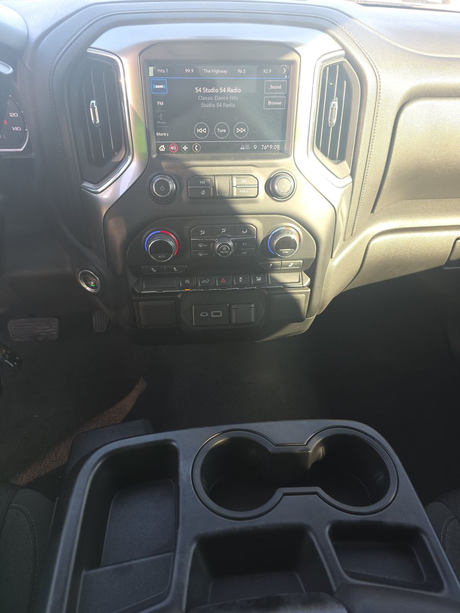 2022 Chevrolet Silverado 1500 LT RWD