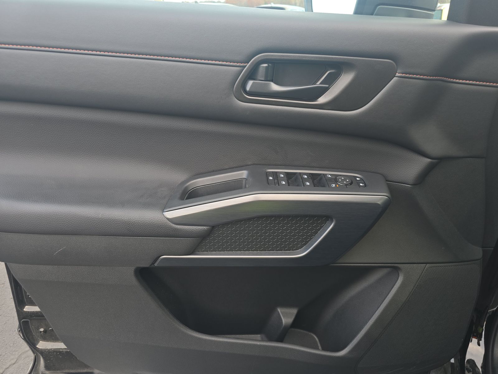 2025 Nissan Pathfinder Rock Creek AWD