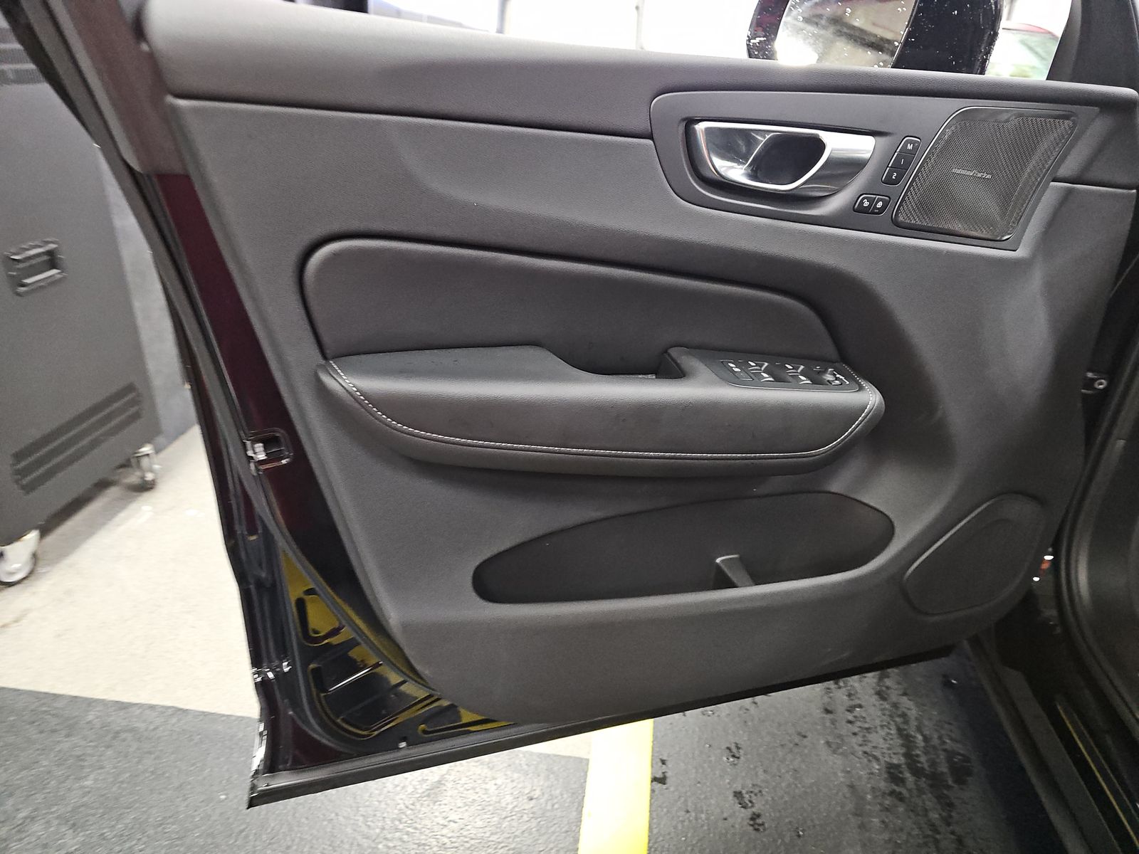 2025 Volvo XC60 B5 Ultra AWD