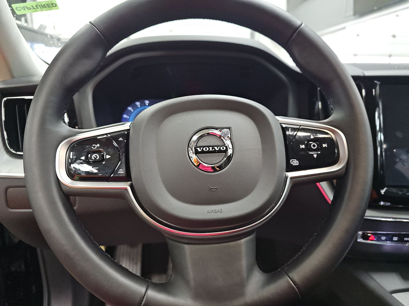 2025 Volvo XC60 B5 Ultra AWD