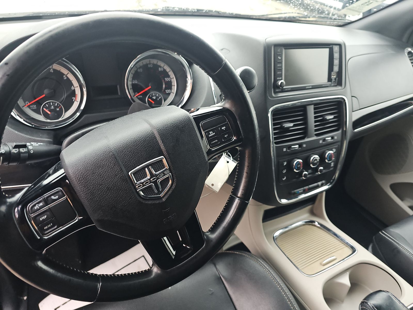 2020 Dodge Grand Caravan SXT FWD