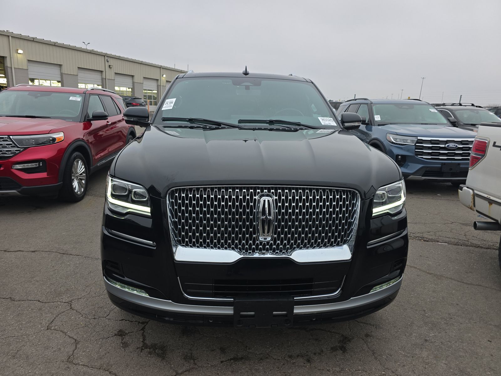 2023 Lincoln Navigator L Standard RWD
