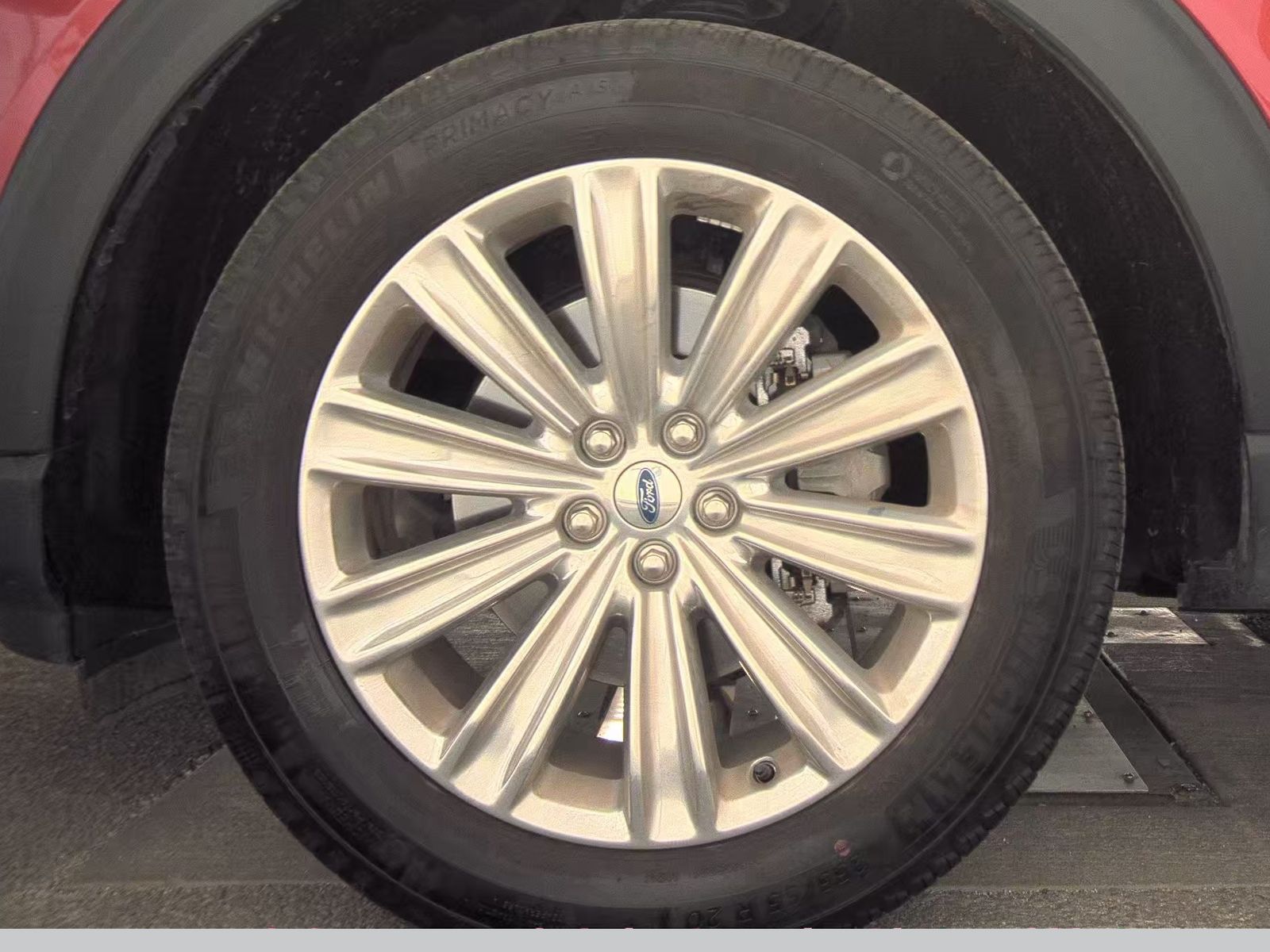 2025 Ford Explorer Platinum AWD