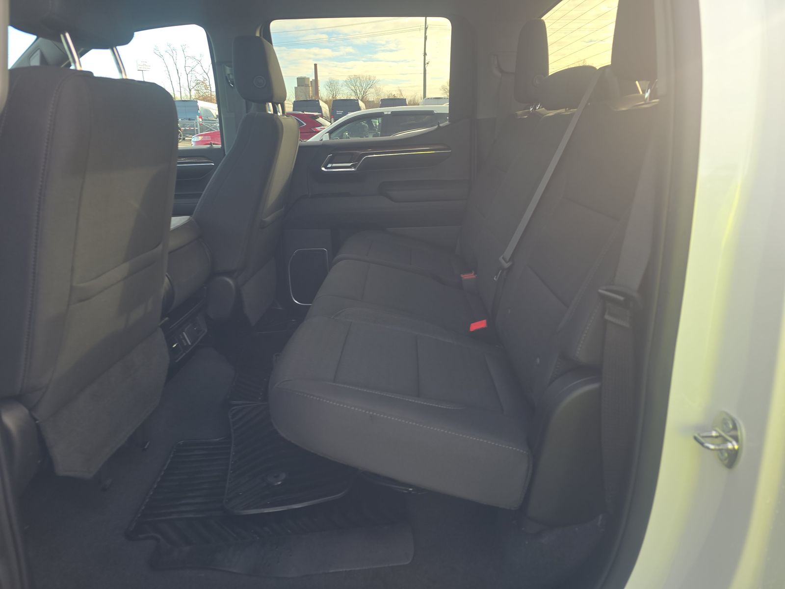 2024 Chevrolet Silverado 1500 LT AWD