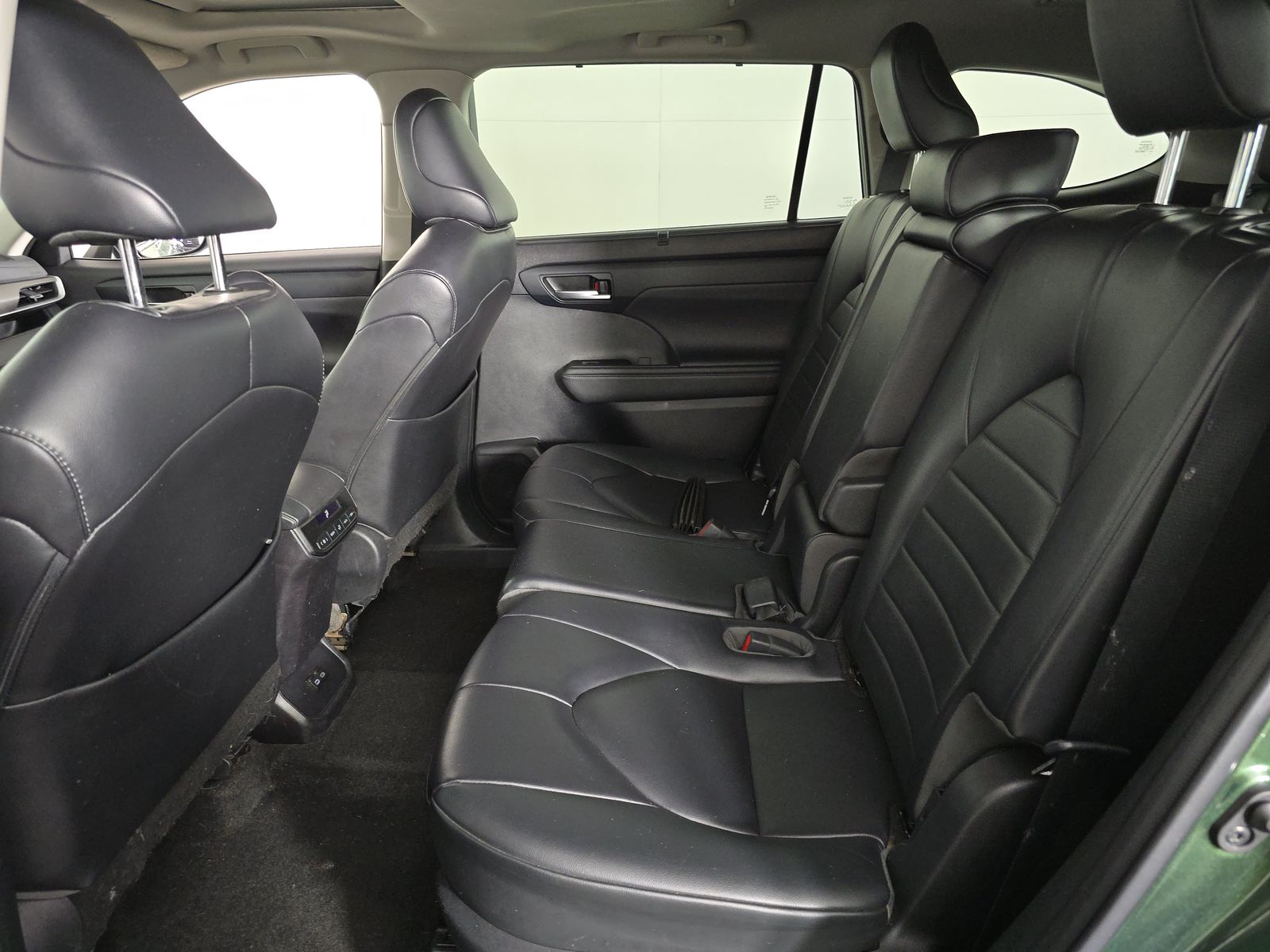 2023 Toyota Highlander XLE FWD