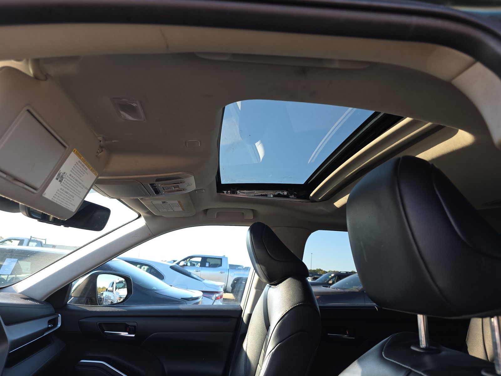 2023 Toyota Highlander XLE FWD