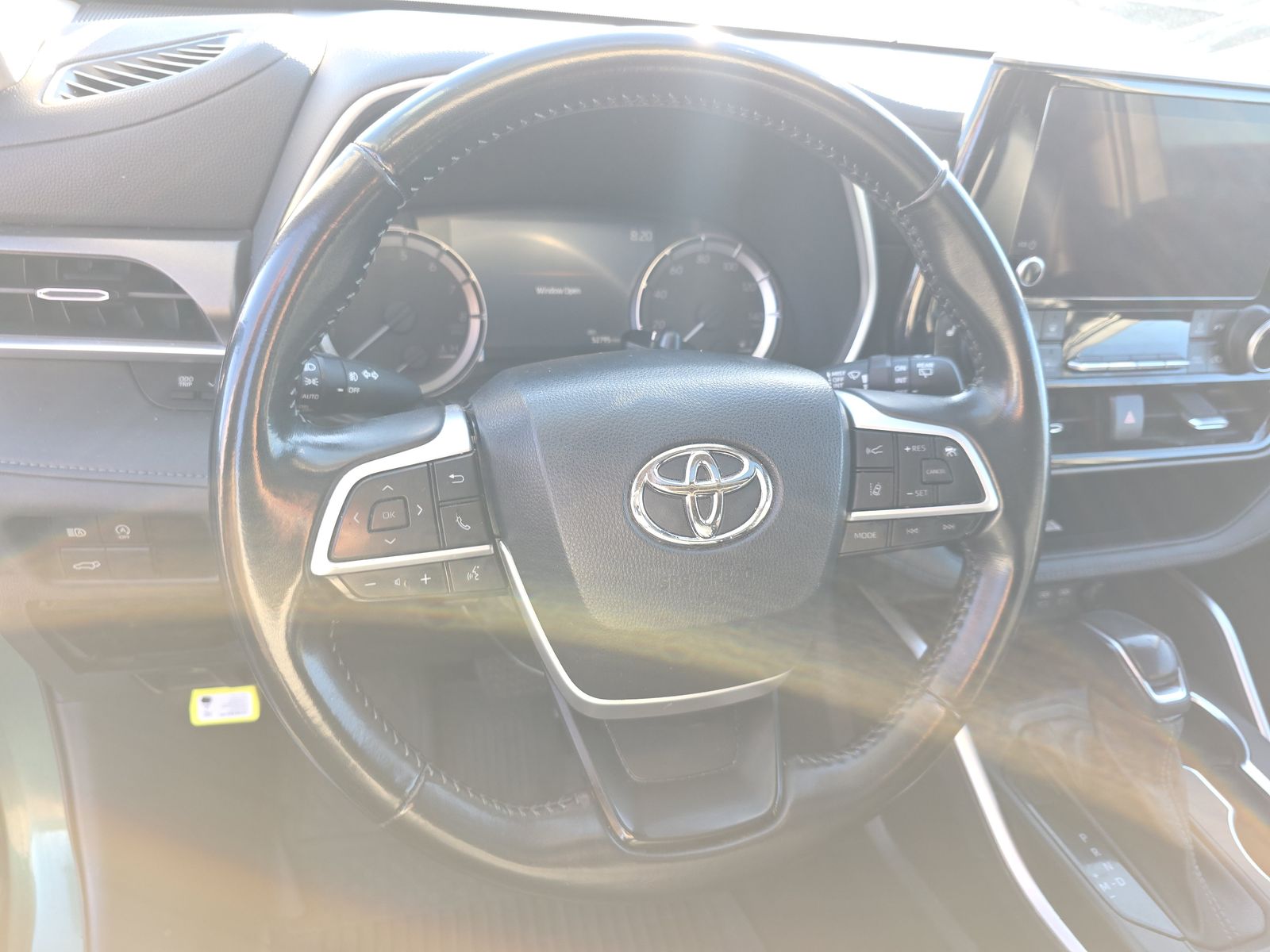 2023 Toyota Highlander XLE FWD