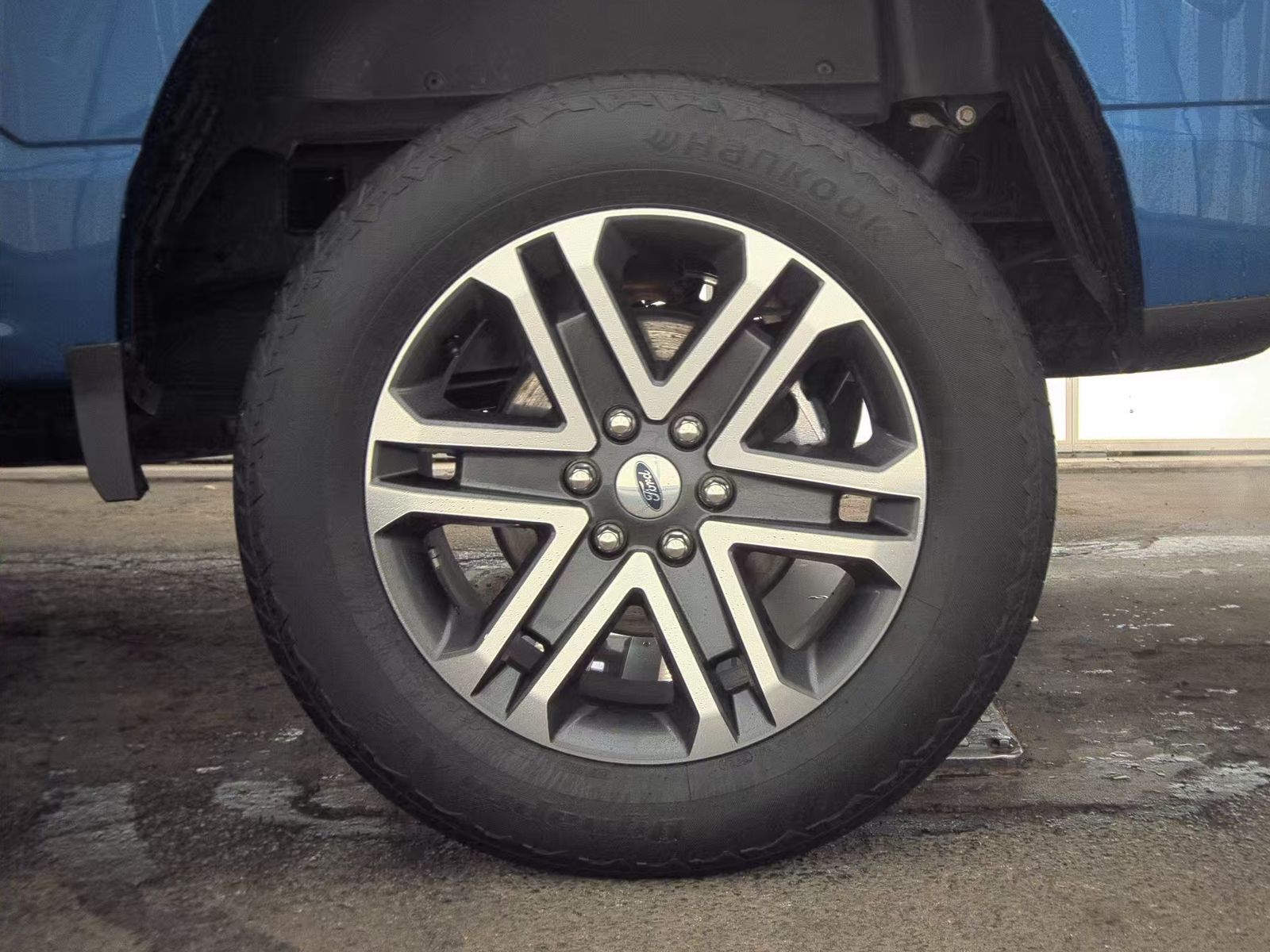 2022 Ford F-150 XL AWD