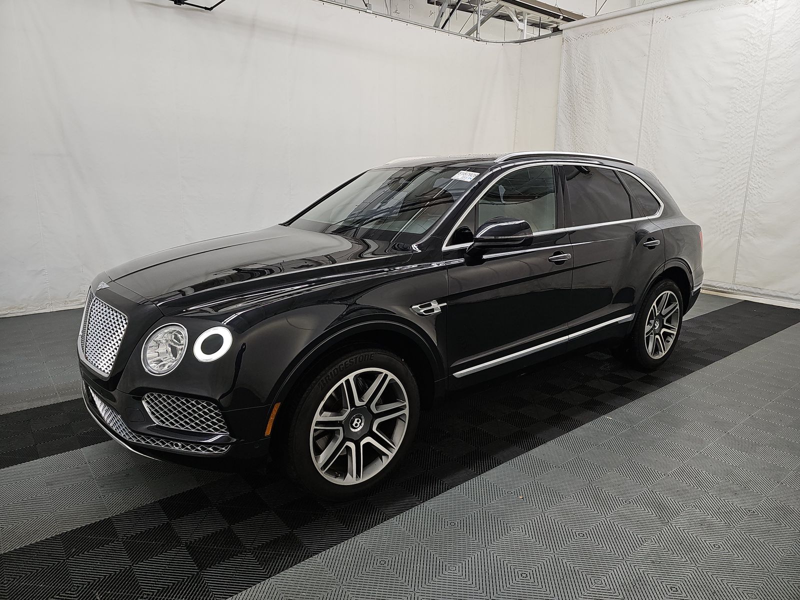 2019 Bentley Bentayga V8 AWD