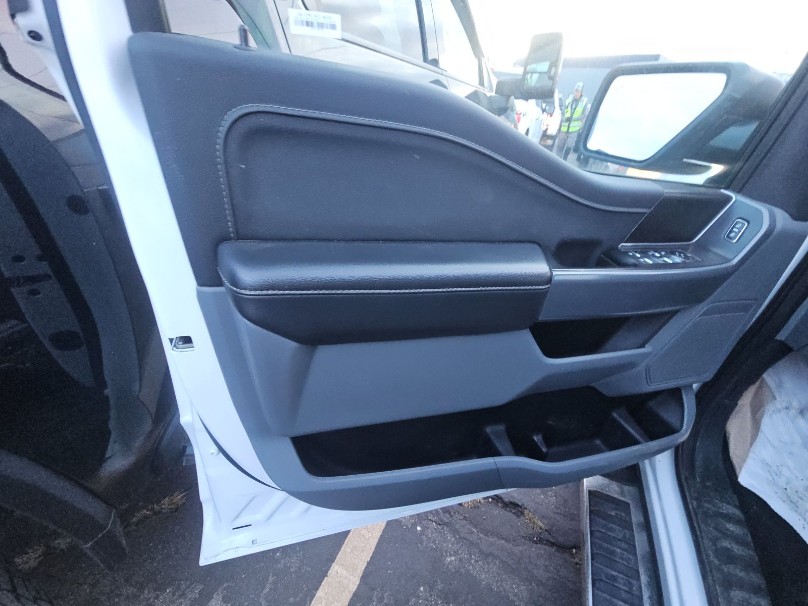 2023 Ford F-150 Hybrid XLT AWD