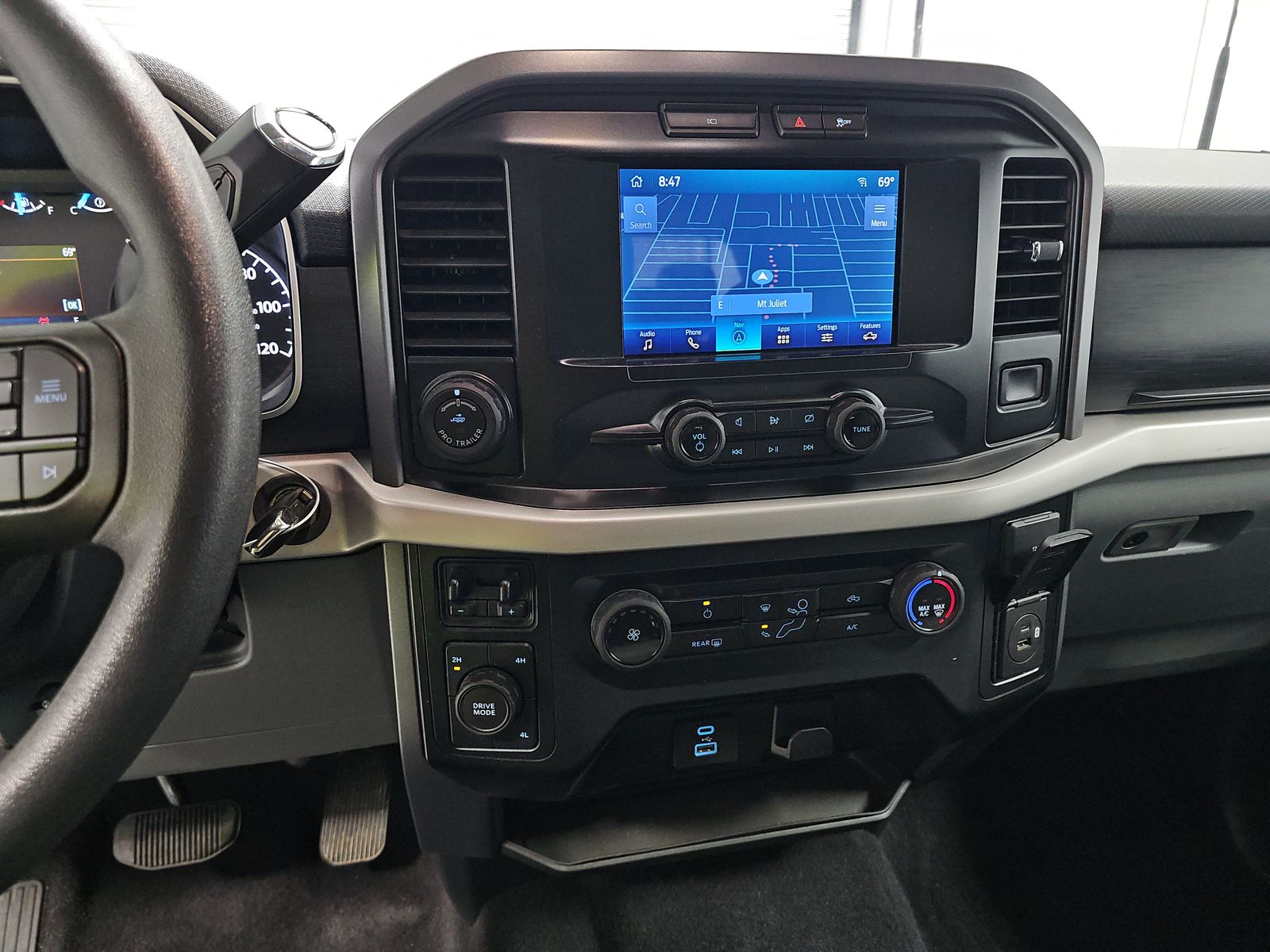 2023 Ford F-150 XLT AWD