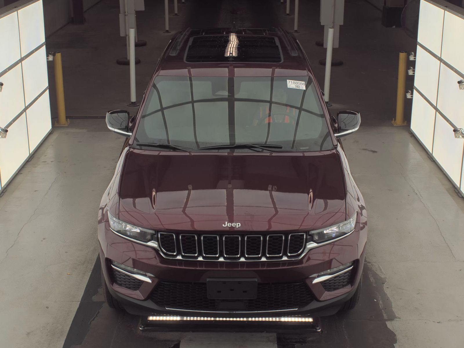2025 Jeep Grand Cherokee Limited AWD