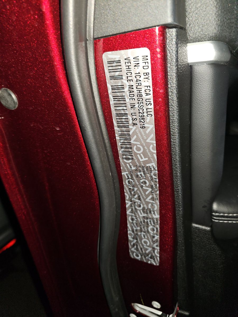 2025 Jeep Grand Cherokee Limited AWD