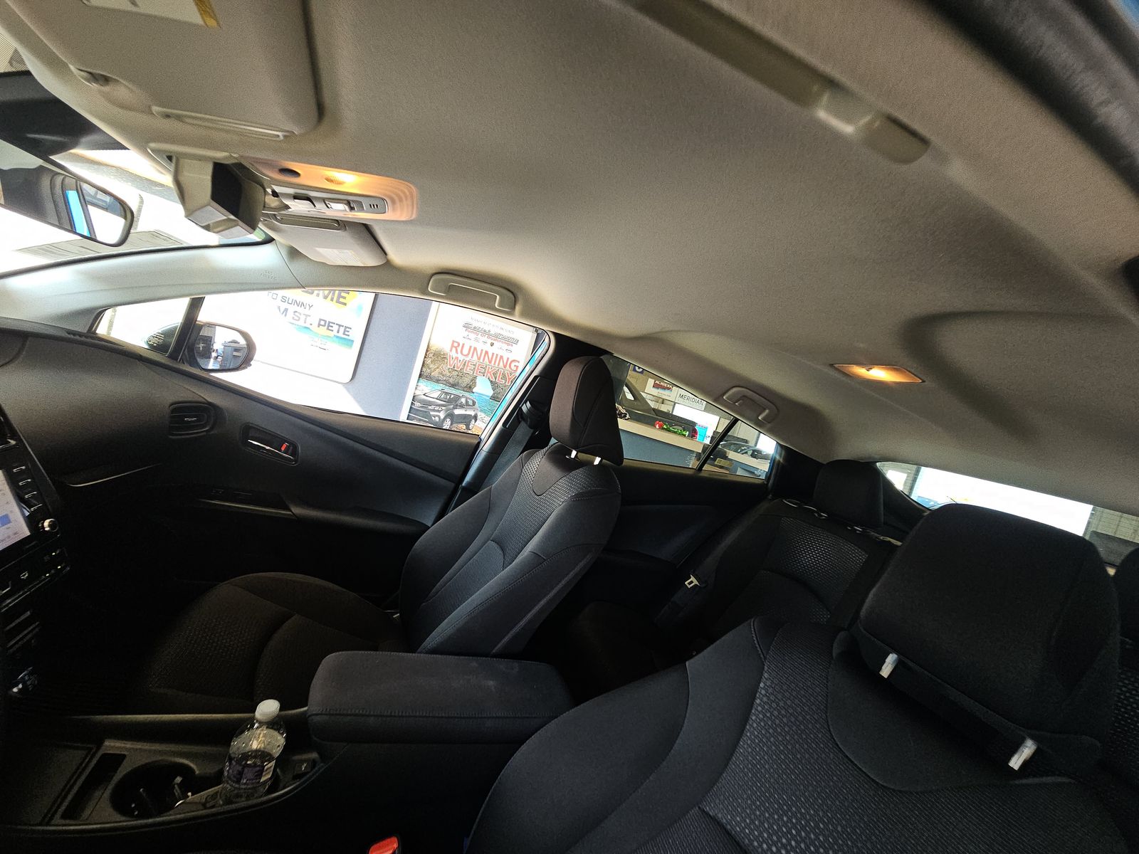 2022 Toyota Prius LE AWD