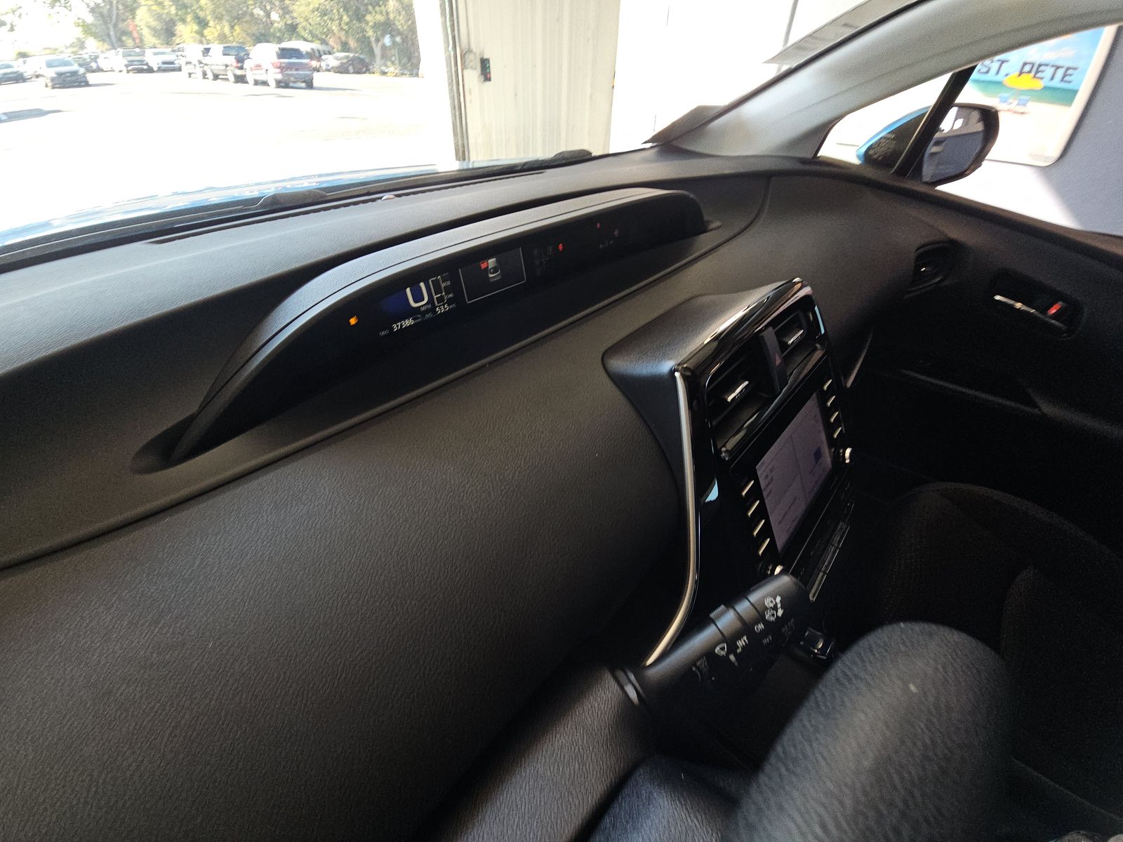 2022 Toyota Prius LE AWD