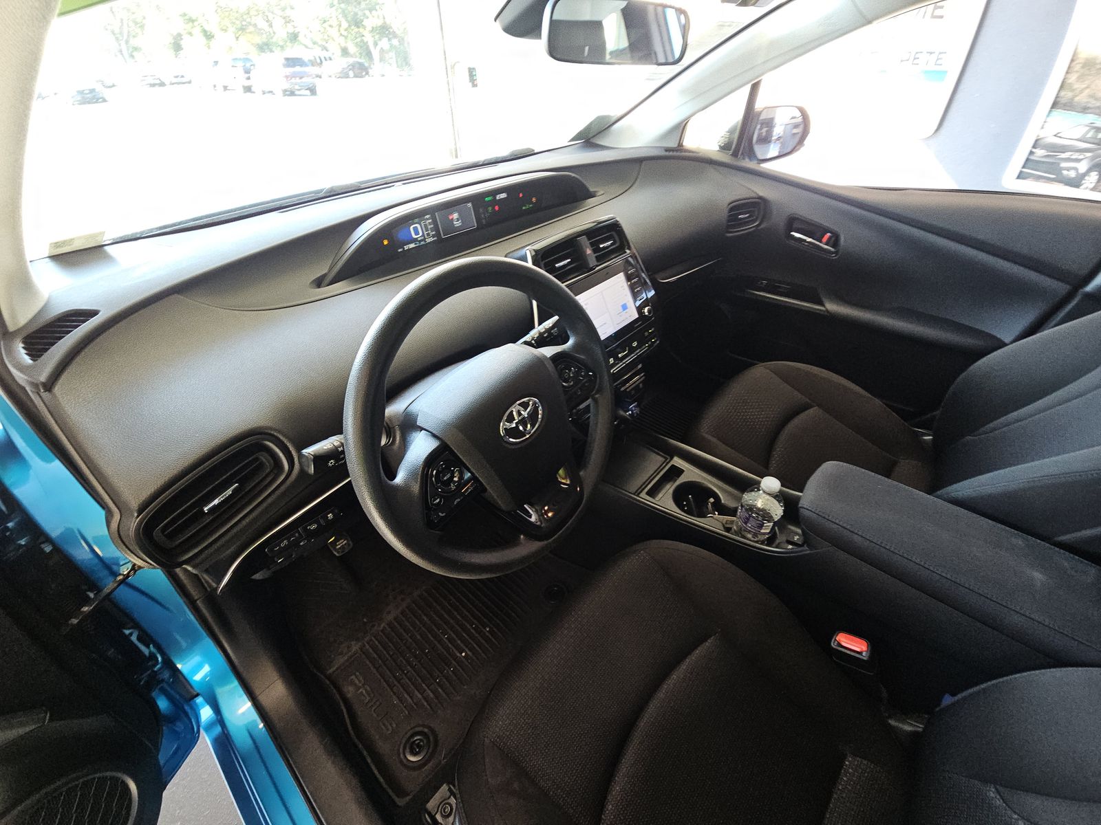 2022 Toyota Prius LE AWD