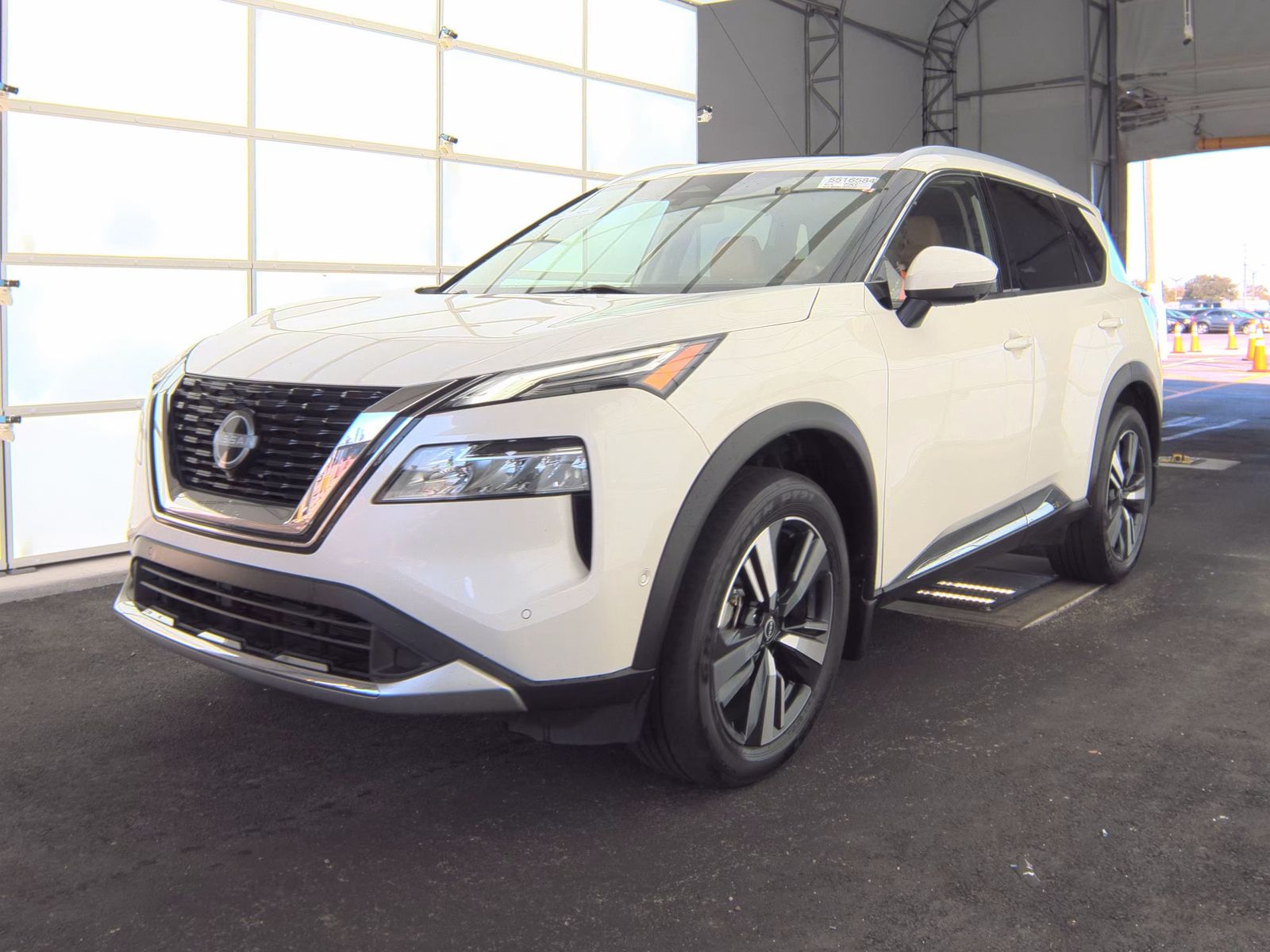 2023 Nissan Rogue Platinum FWD