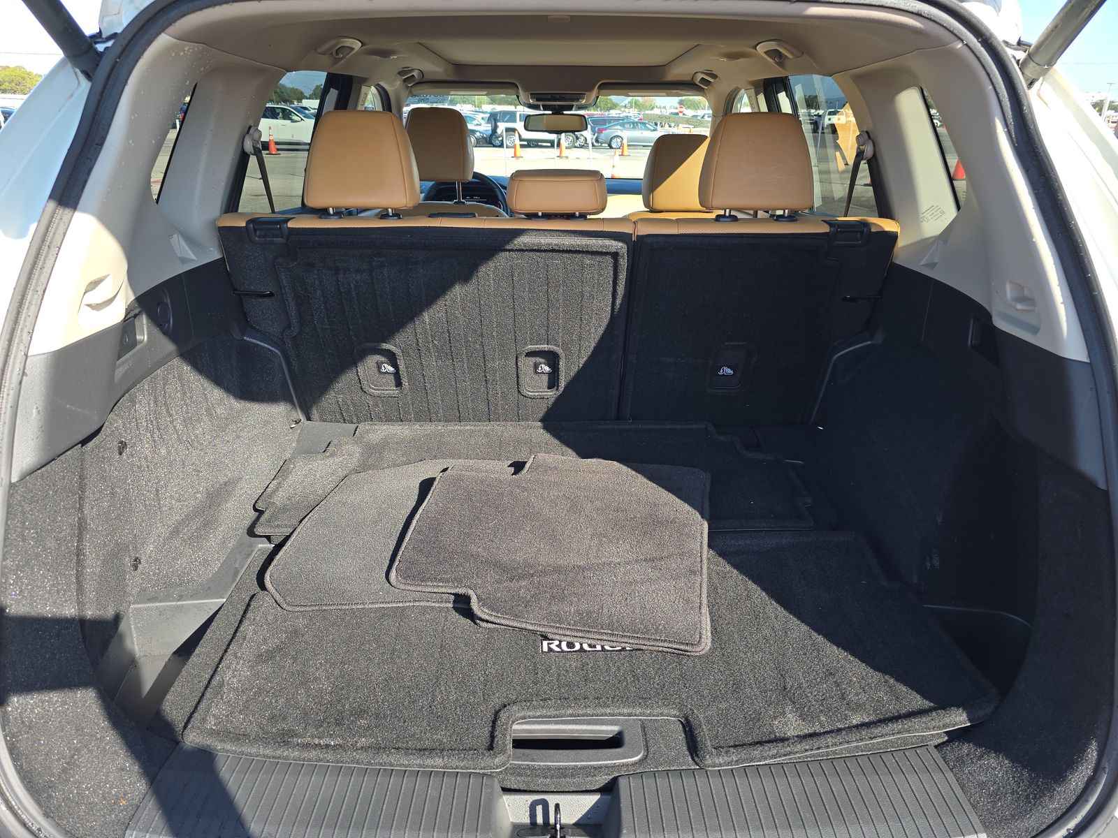 2023 Nissan Rogue Platinum FWD