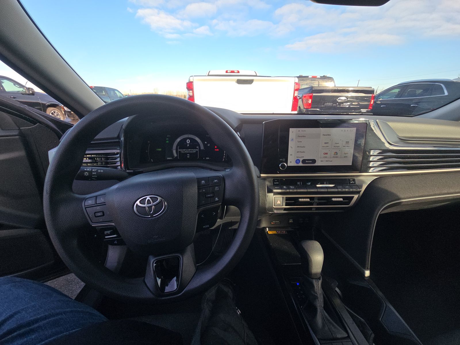 2025 Toyota Camry LE FWD