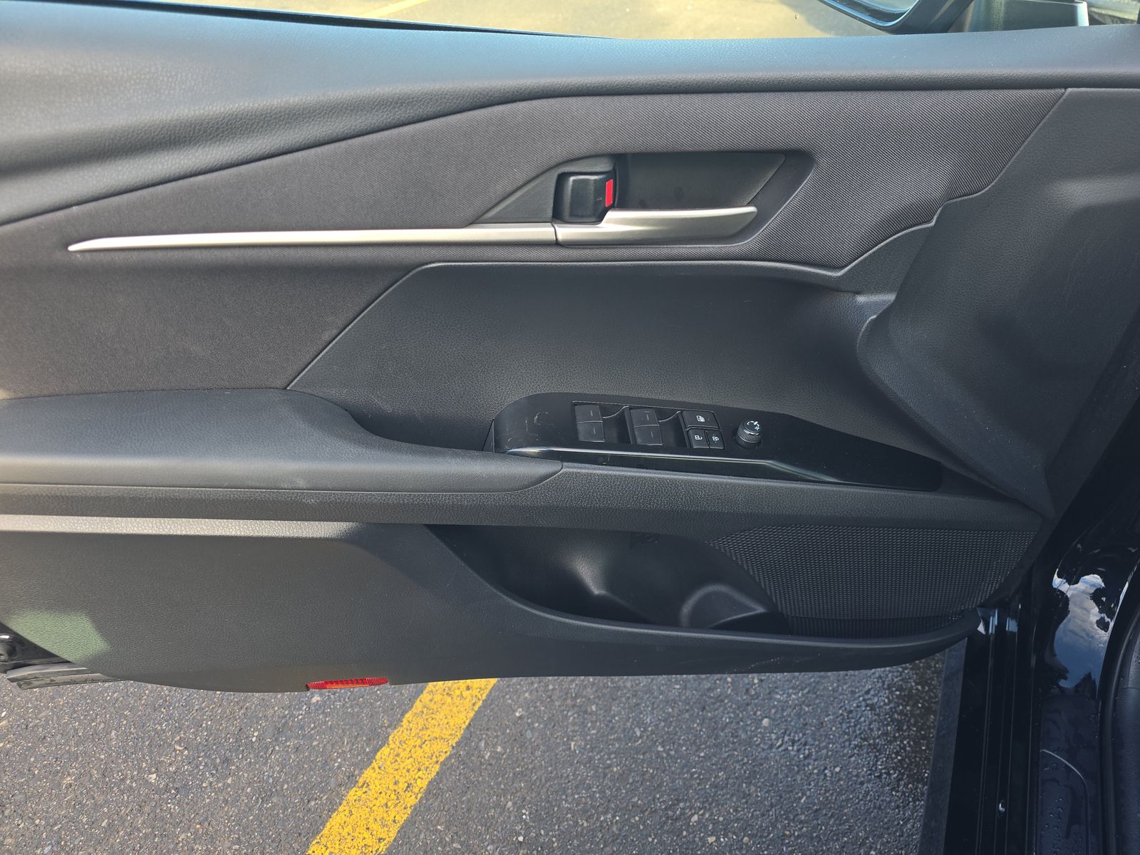 2025 Toyota Camry LE FWD