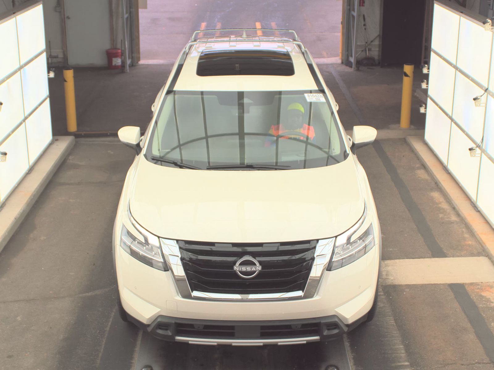 2024 Nissan Pathfinder Platinum FWD