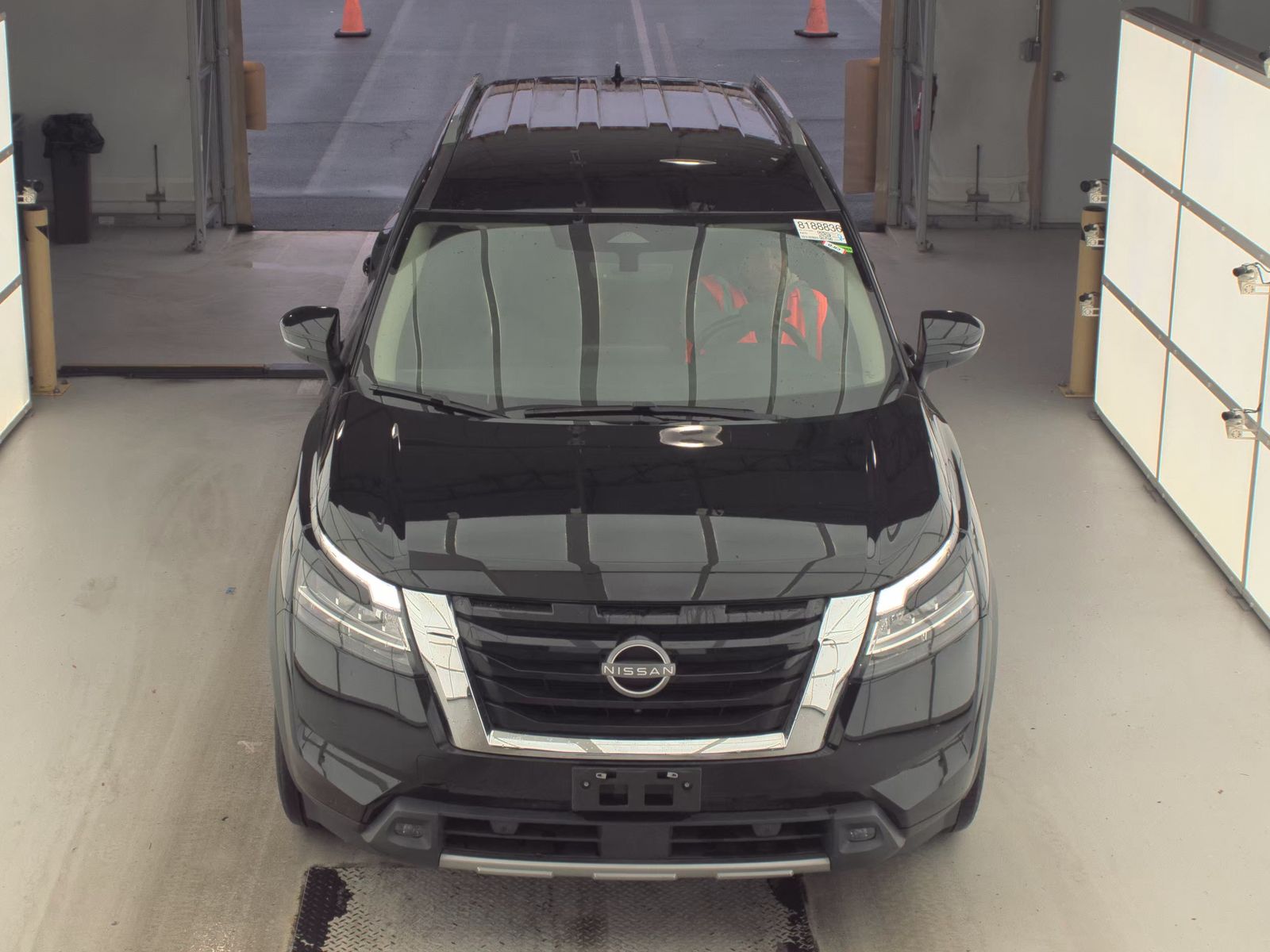 2023 Nissan Pathfinder SL FWD