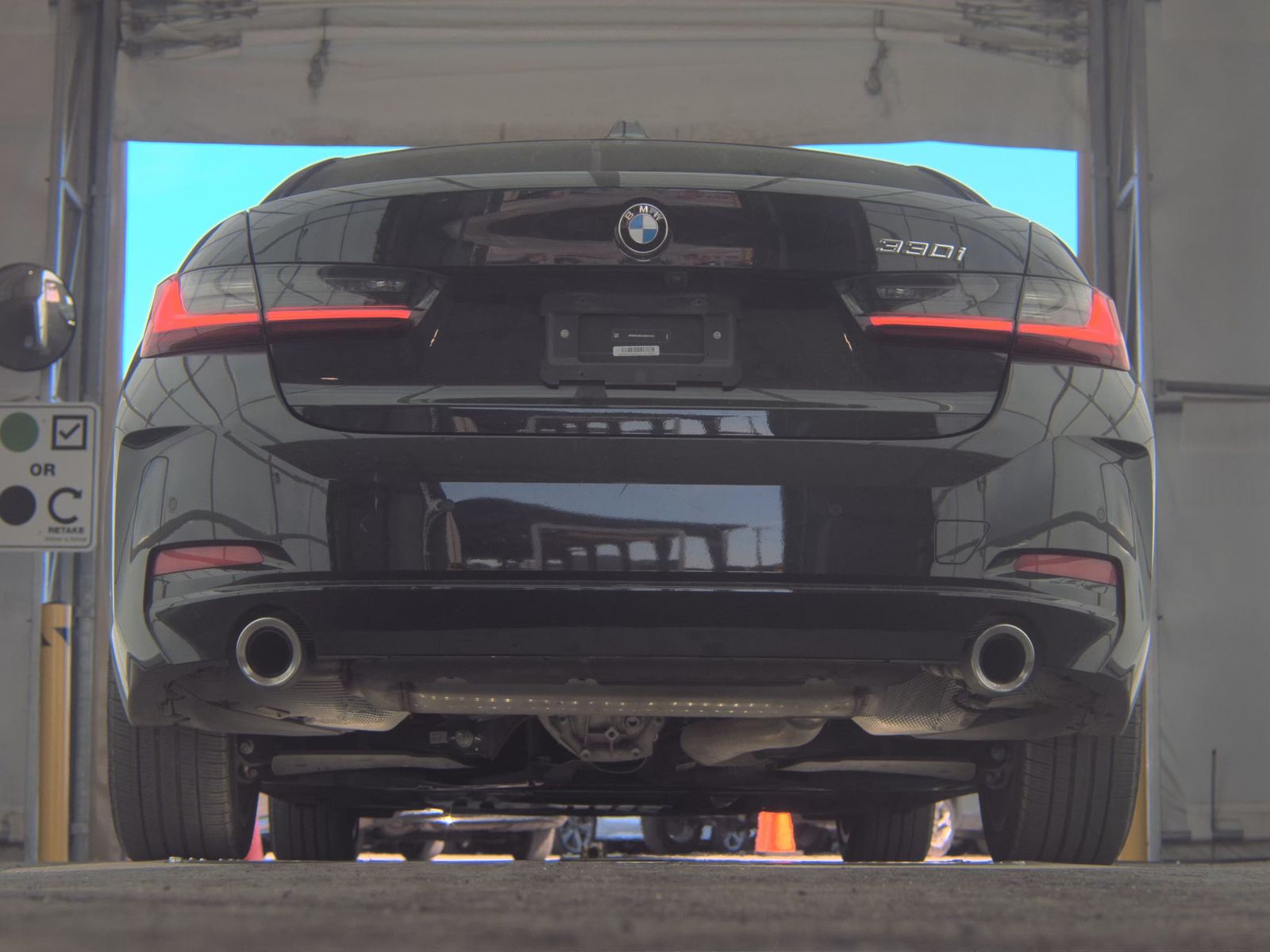 2025 BMW 3 Series 330i RWD