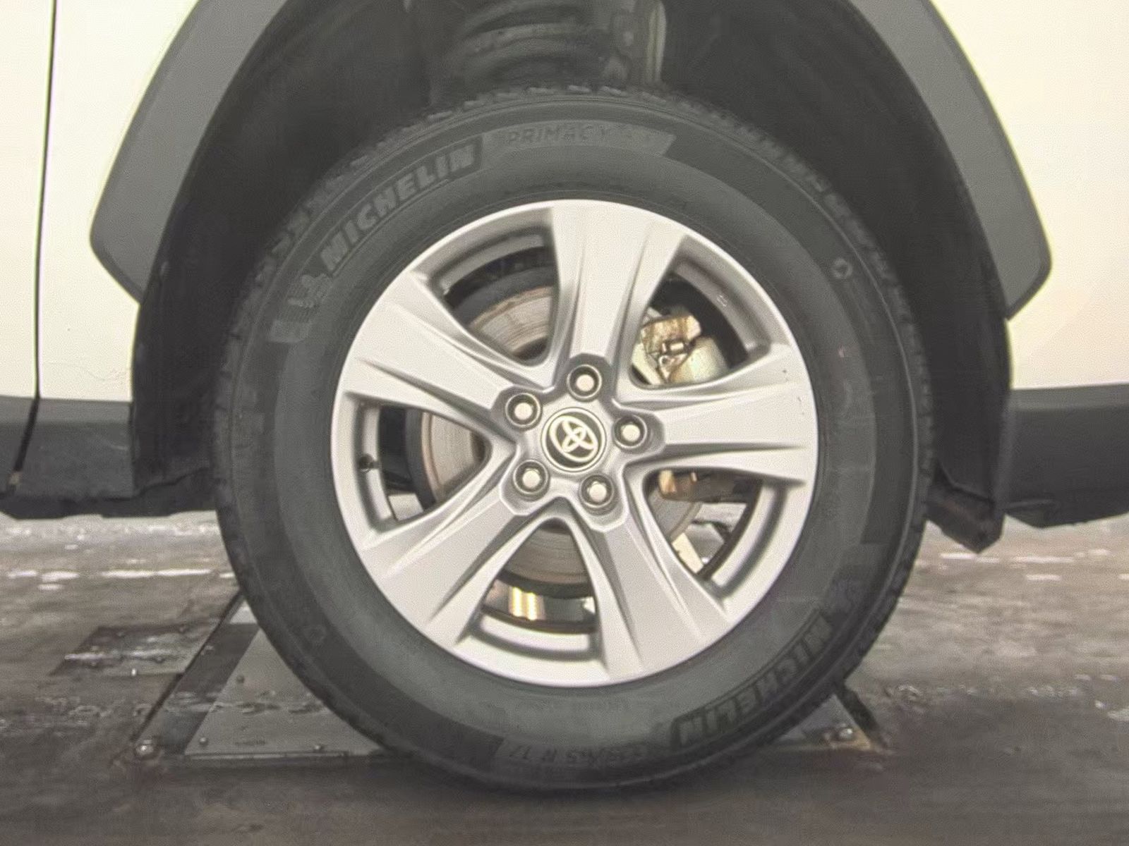 2024 Toyota RAV4 Hybrid XLE AWD