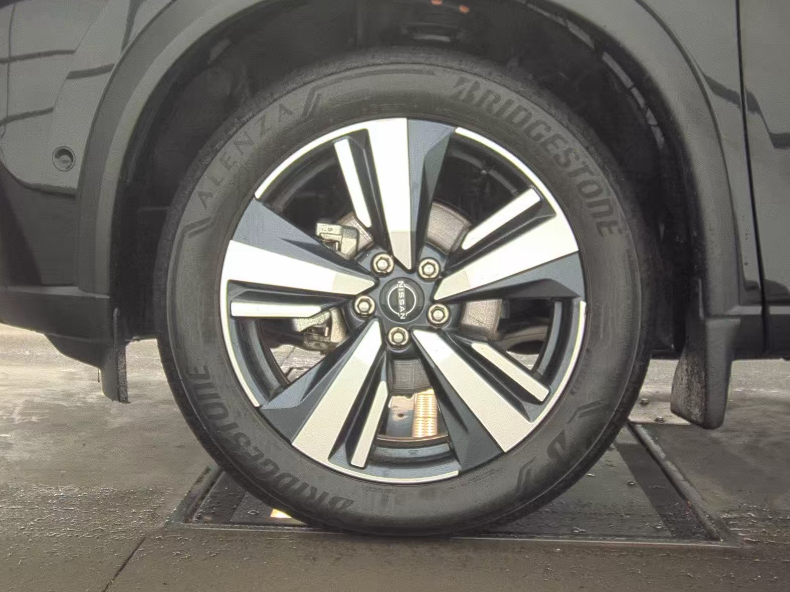 2023 Nissan Rogue SL AWD