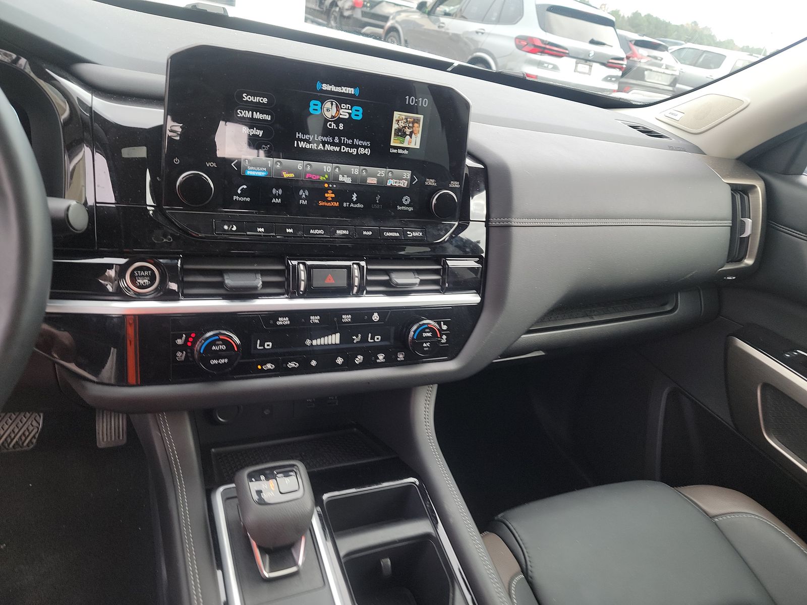 2024 Nissan Pathfinder Platinum FWD