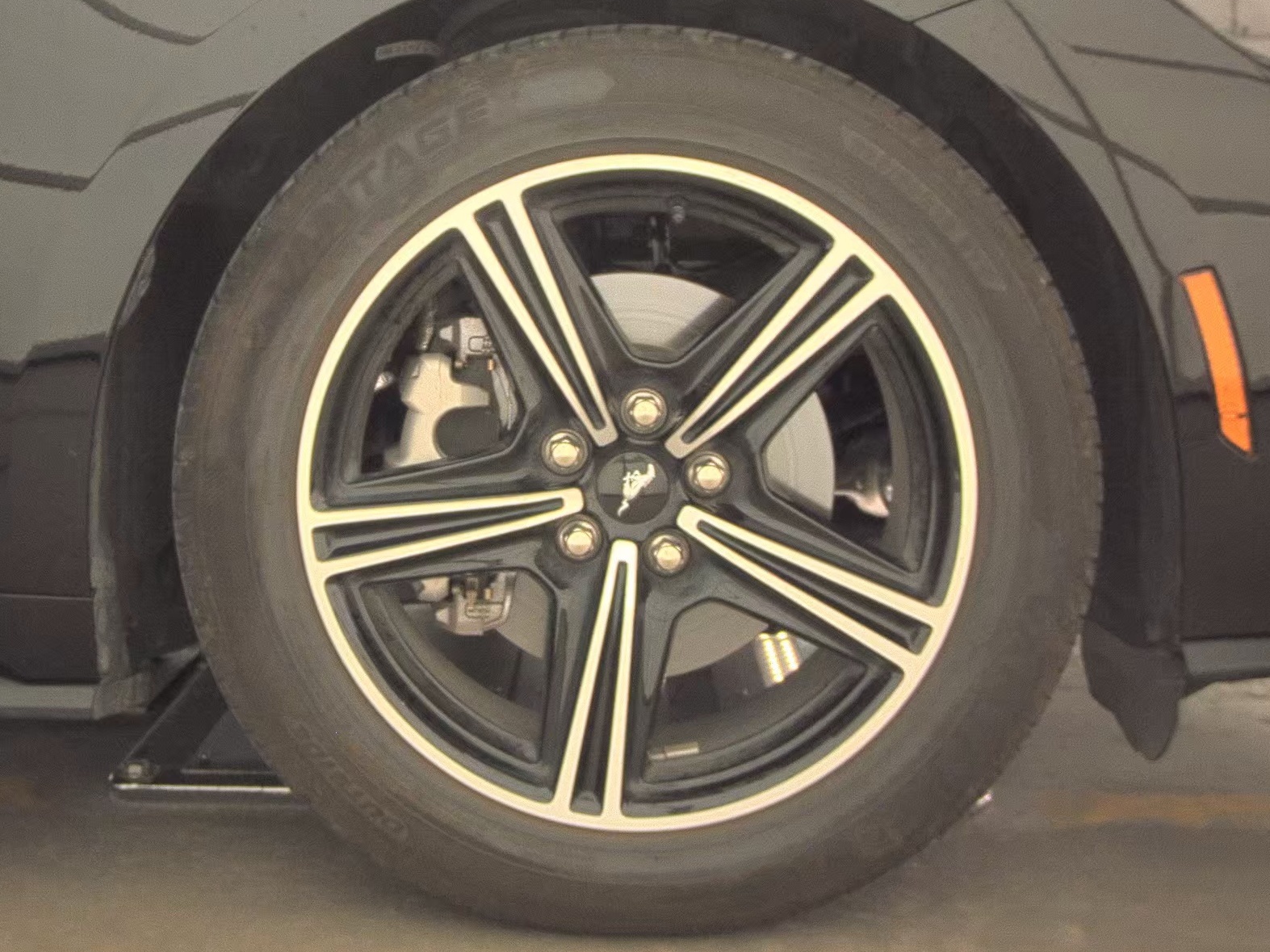 2025 Ford Mustang EcoBoost Premium RWD