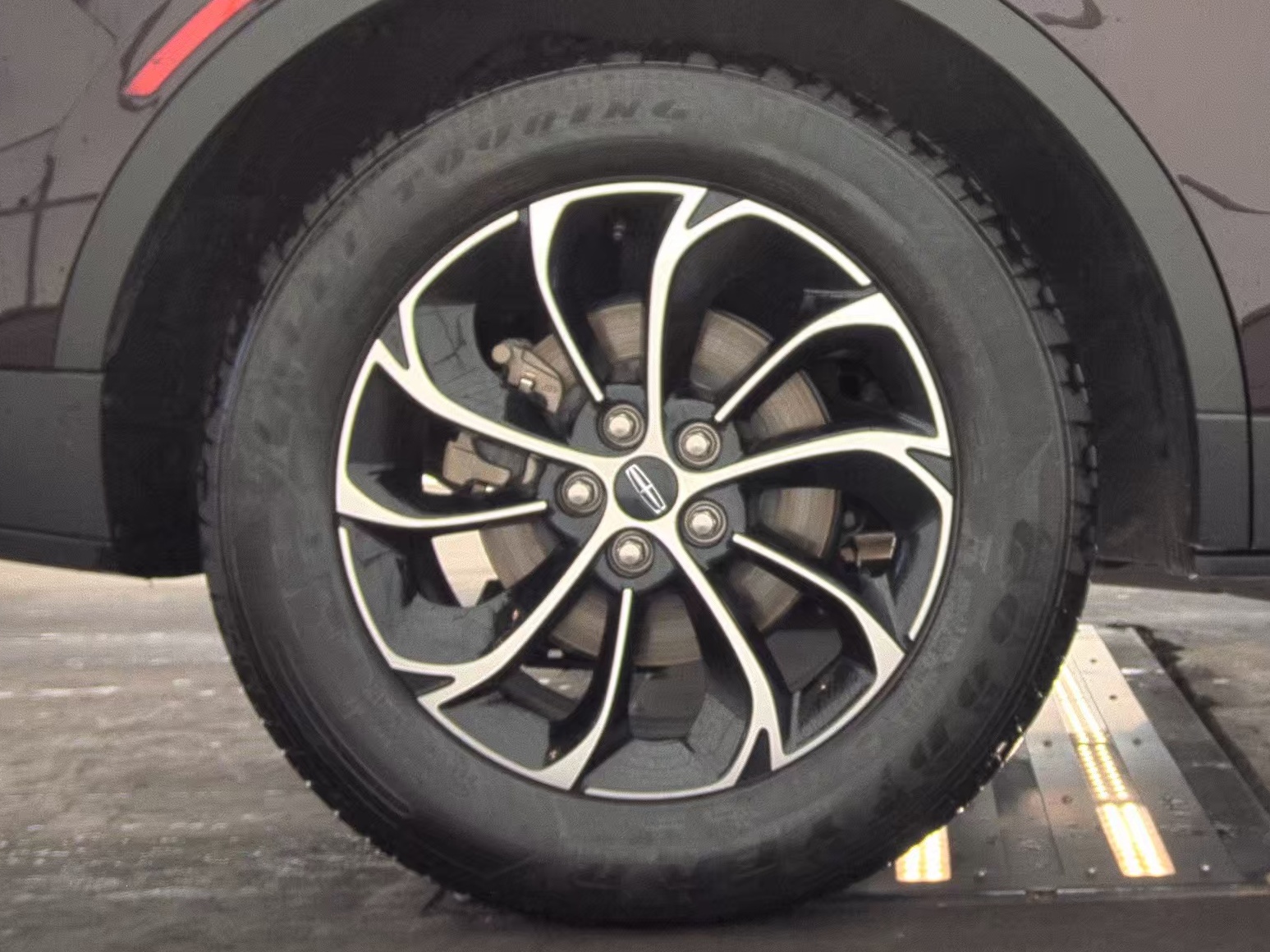 2025 Lincoln Nautilus Premiere AWD