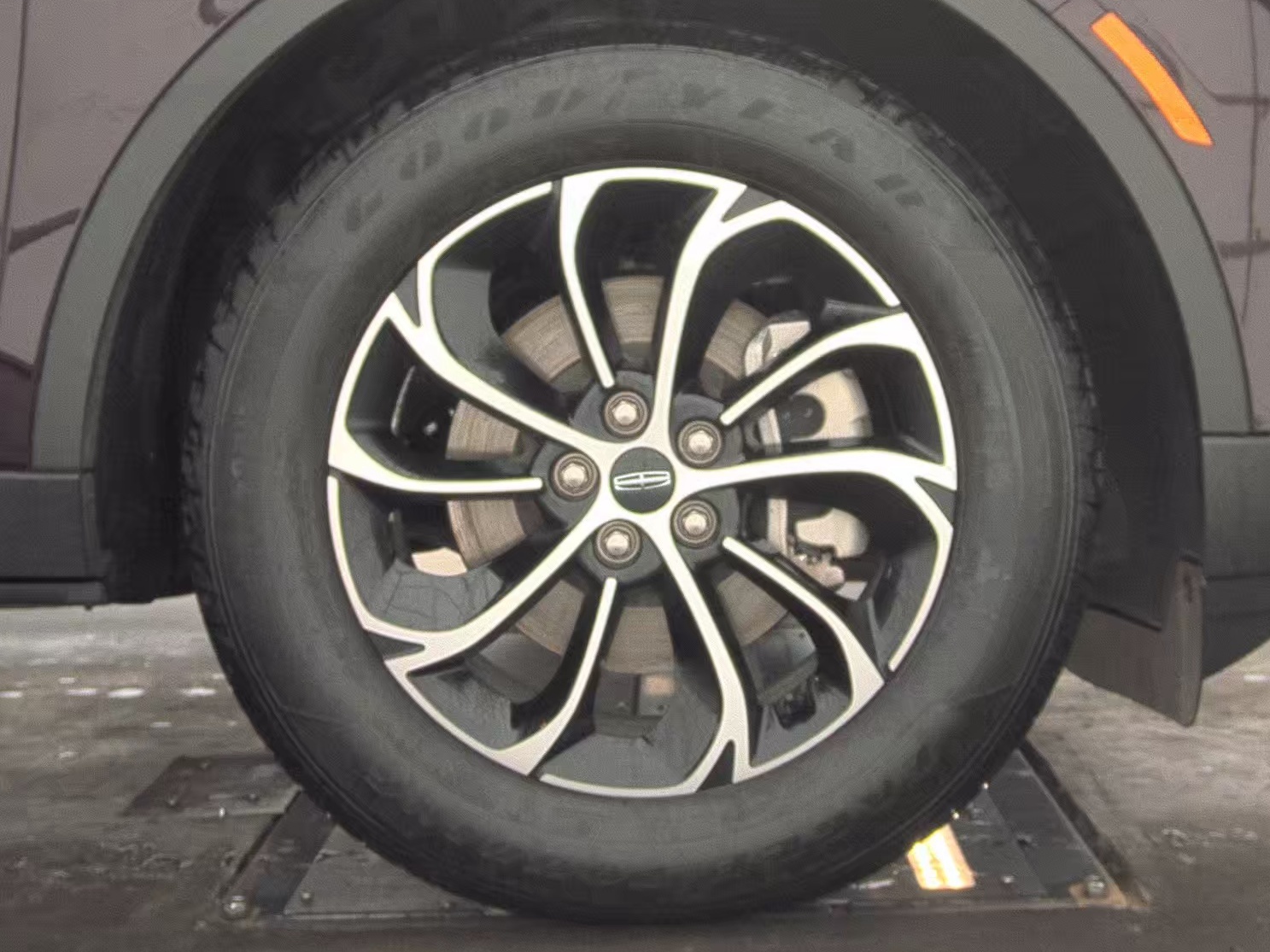 2025 Lincoln Nautilus Premiere AWD