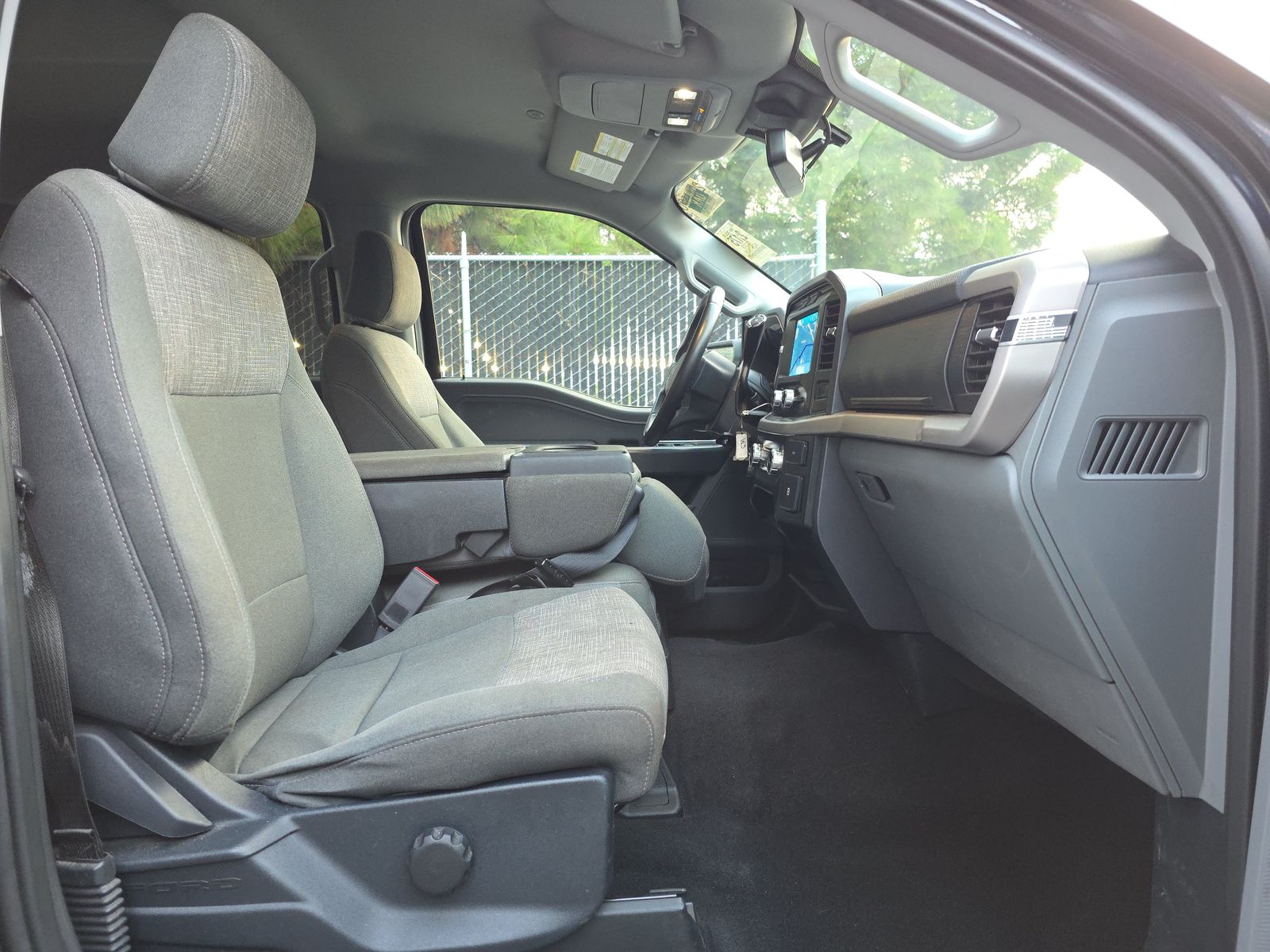 2023 Ford F-150 Lariat AWD