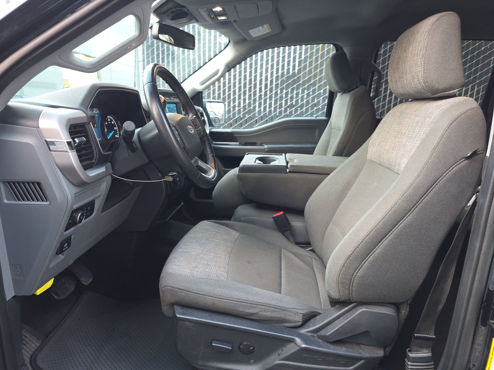 2023 Ford F-150 Lariat AWD