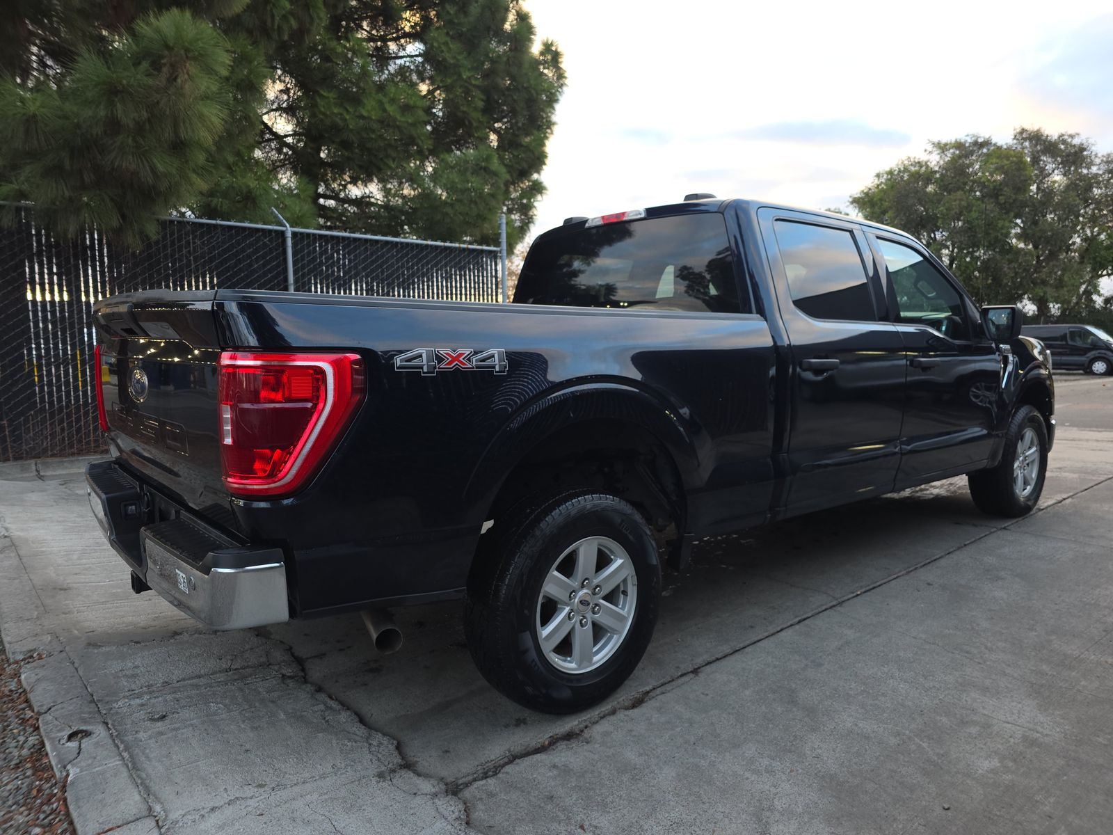 2023 Ford F-150 Lariat AWD
