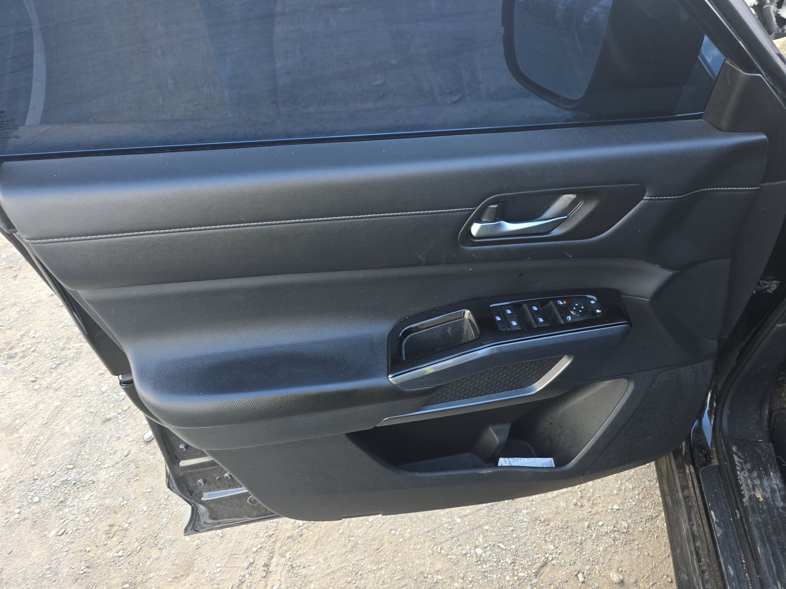 2024 Nissan Pathfinder SL FWD