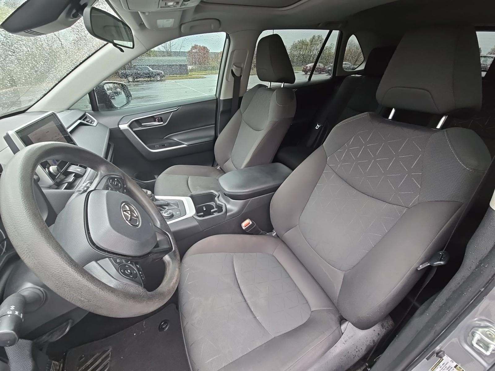 2023 Toyota RAV4 Hybrid XLE AWD