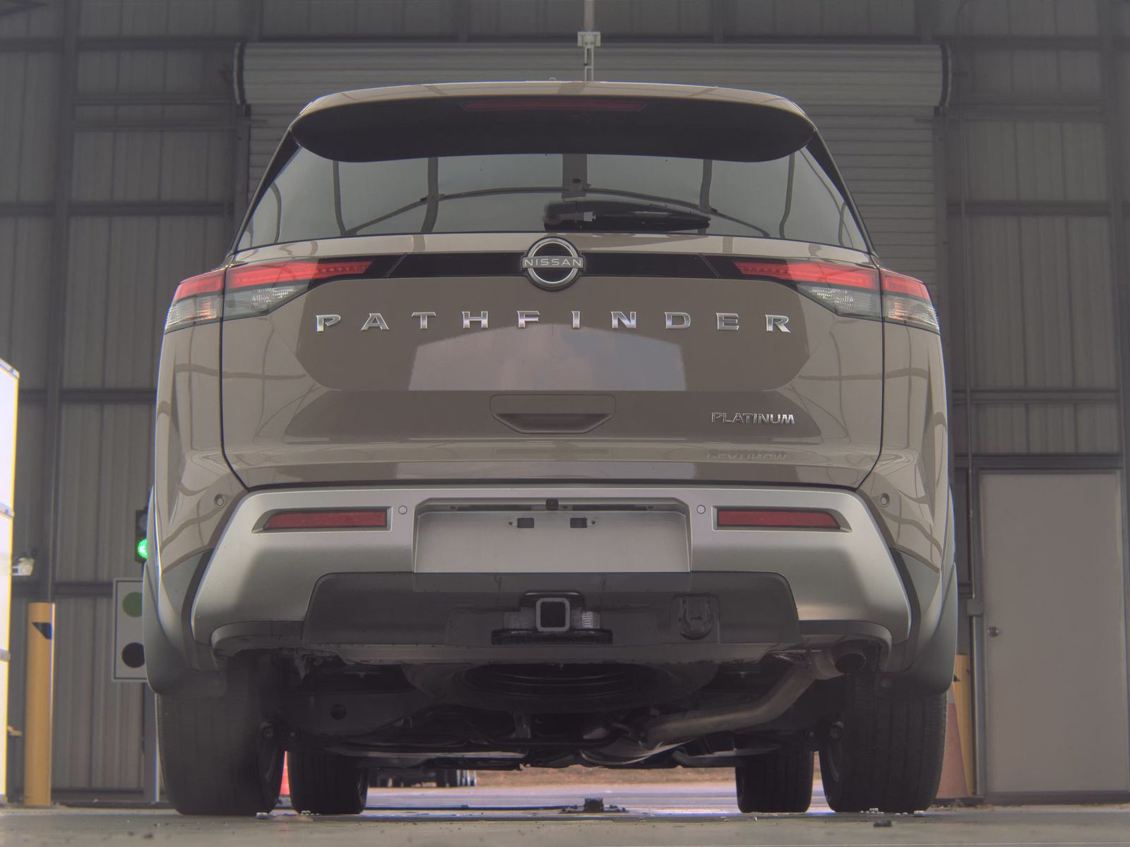 2024 Nissan Pathfinder Platinum FWD